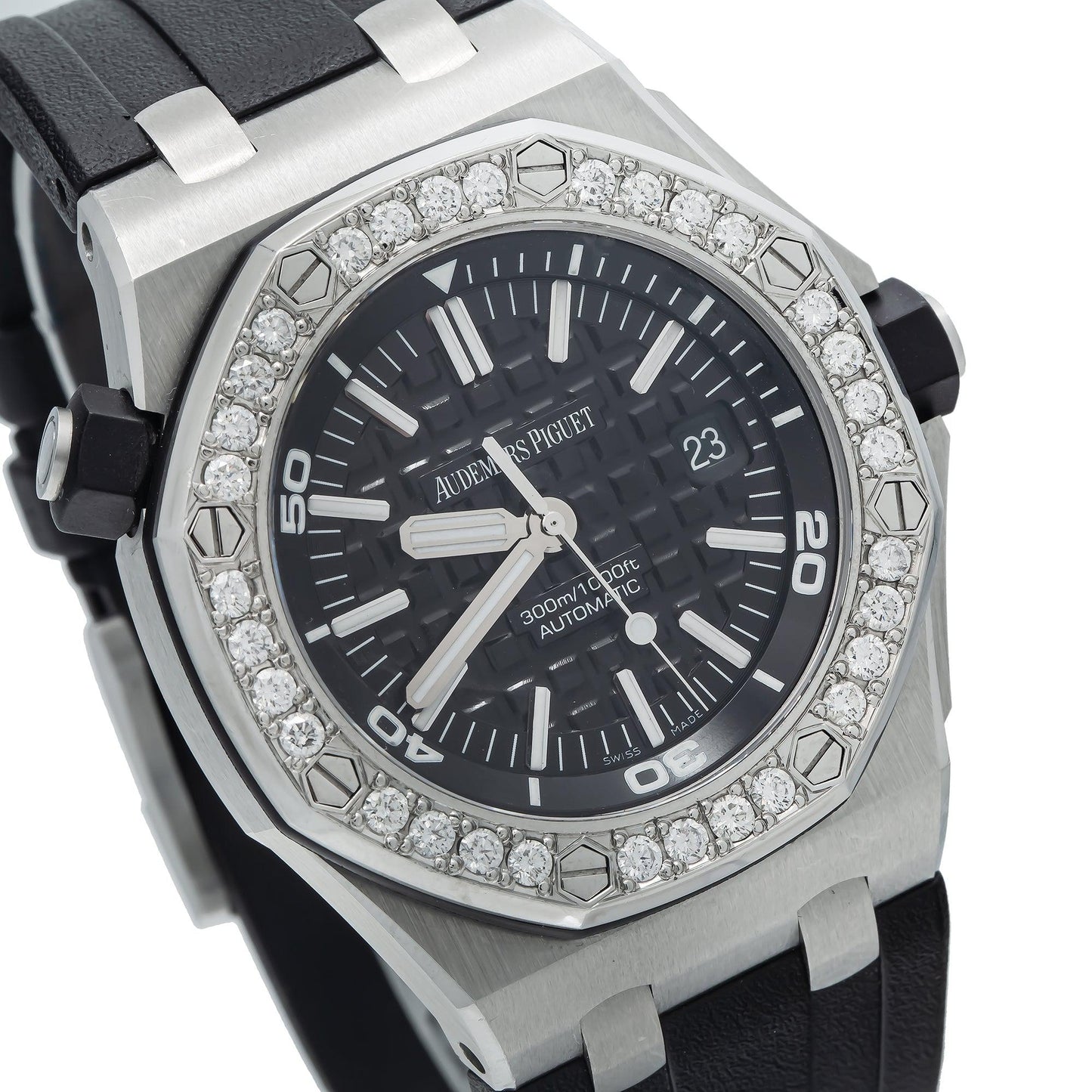 Audemars Piguet Royal Oak Offshore Chronograph 15703ST 42MM Black Dial With Diamond Bezel