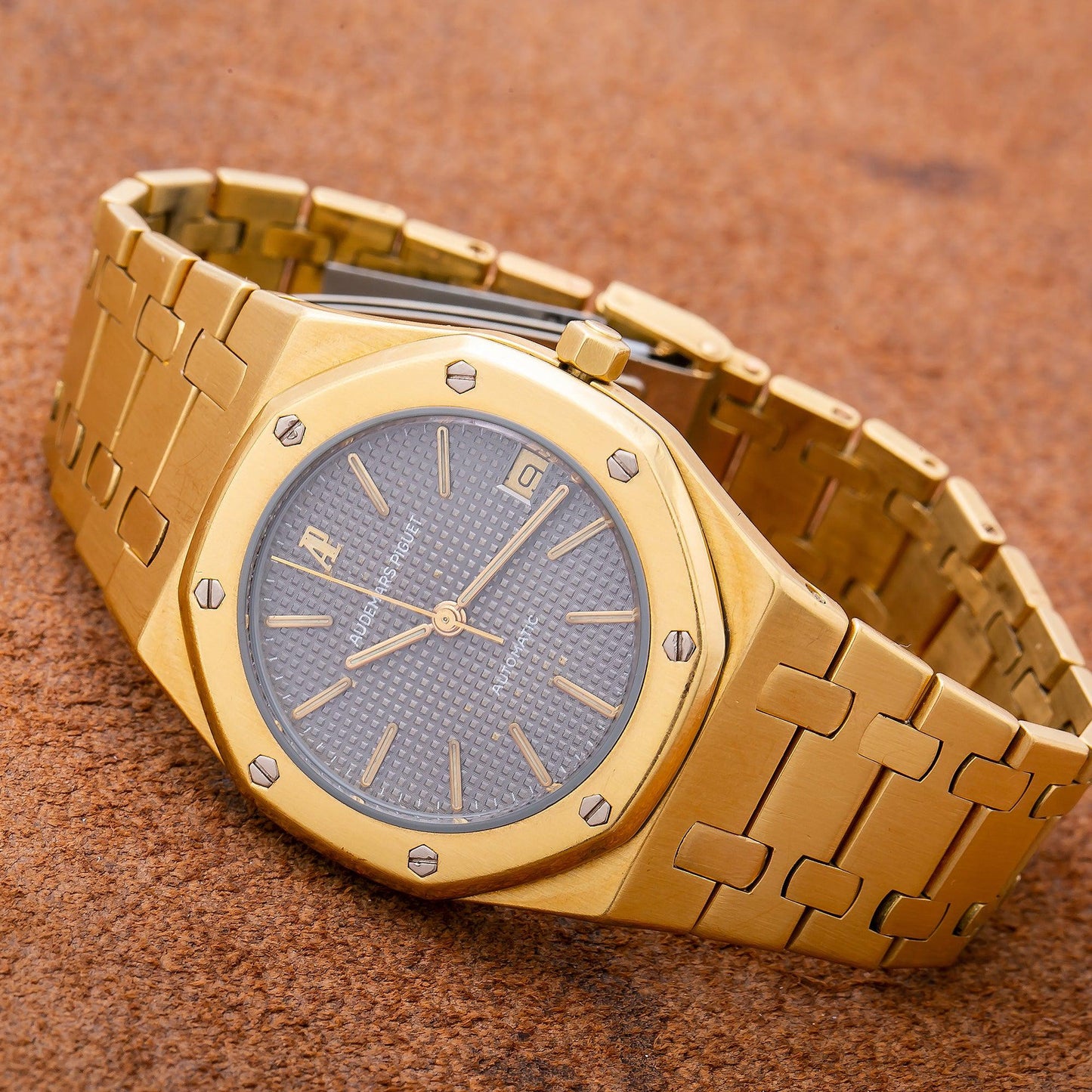 Audemars Piguet Royal Oak Lady 67600BA 33MM Black Dial With Yellow Gold Bracelet