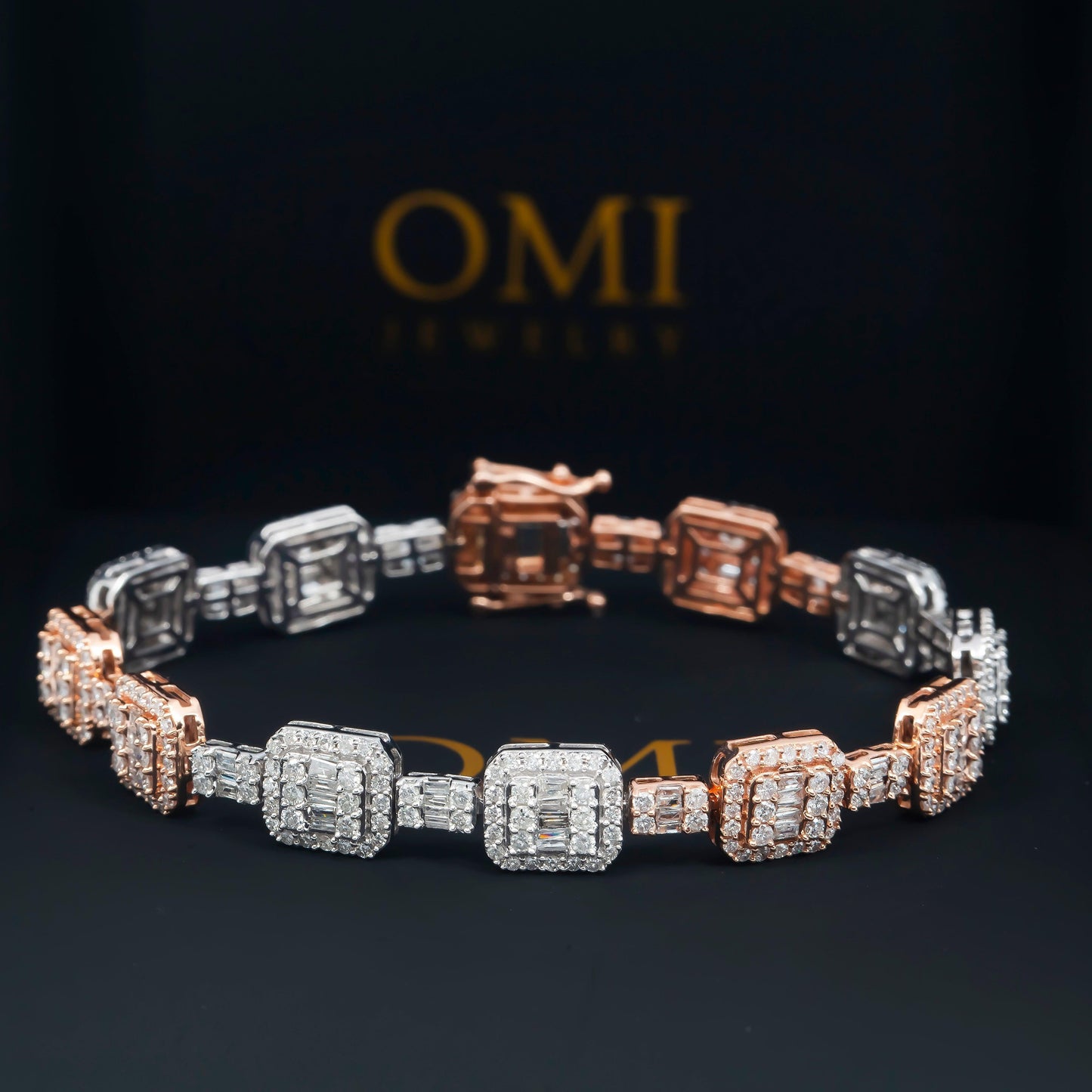 14K GOLD TWO-TONE BAGUETTE DIAMONDS SQUARE BRACELET 4.65 CT