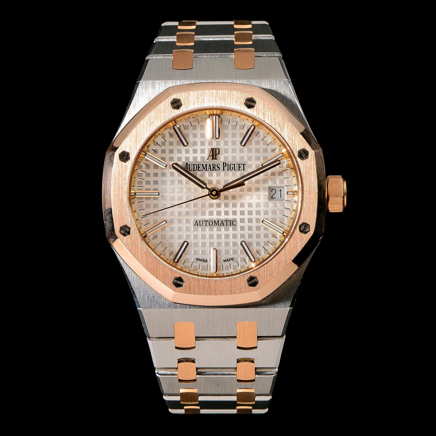 Audemars Piguet Royal Oak Selfwinding 15450SR 37MM White Dial With Two Tone Bracelet