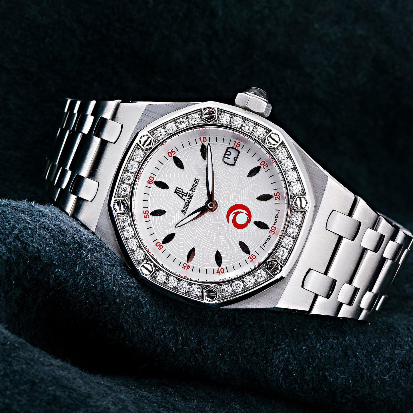 Audemars Piguet Royal Oak 67611ST 33MM White Dial With Stainless Steel Bracelet