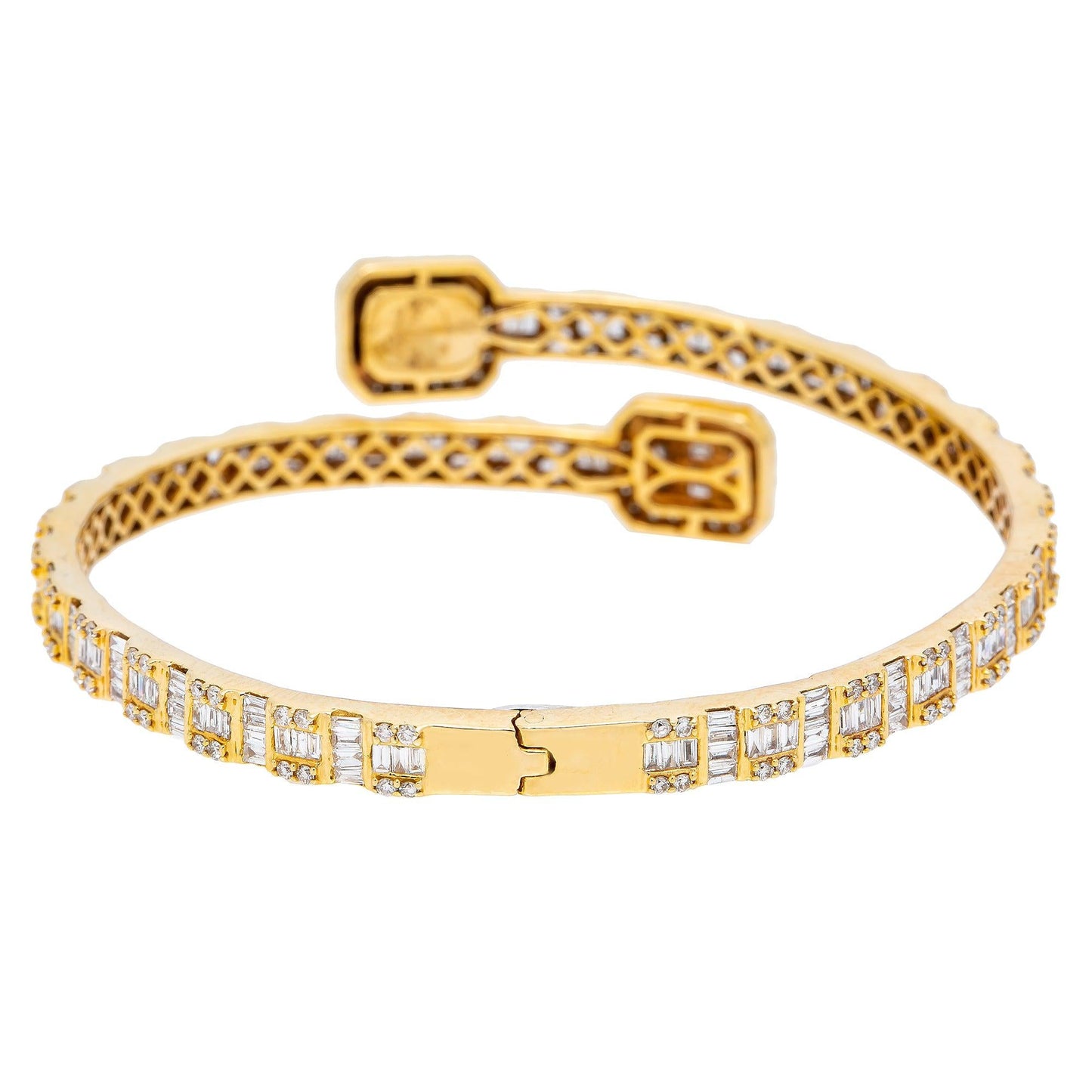 14K Yellow Gold Baguette Diamonds Bracelet 6.25 CT