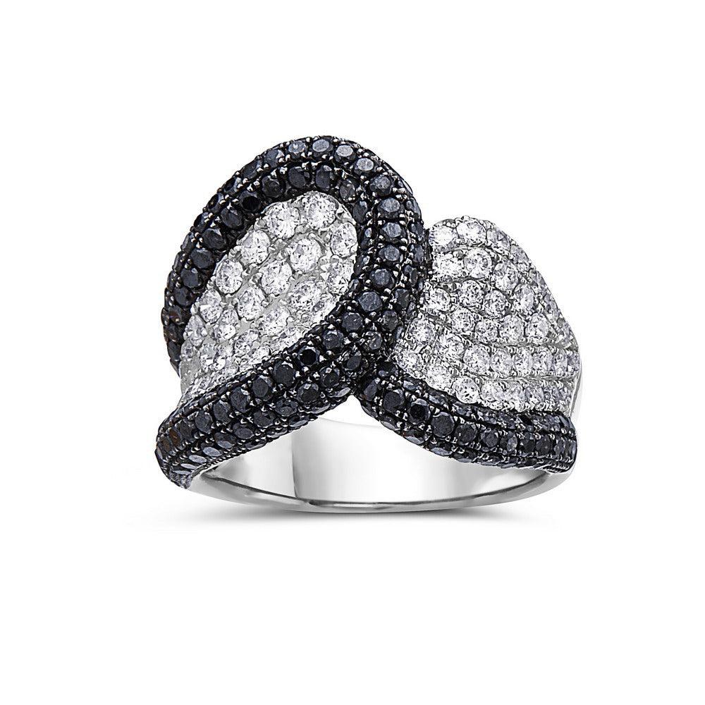 Ladies 18k White Gold Diamond 3.50 CT Right Hand Ring