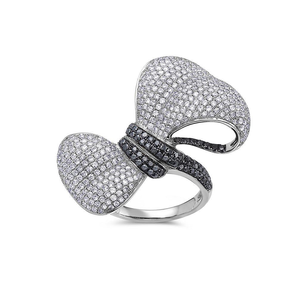 Ladies 18k White Gold Diamond 3.45 CT Right Hand Ring