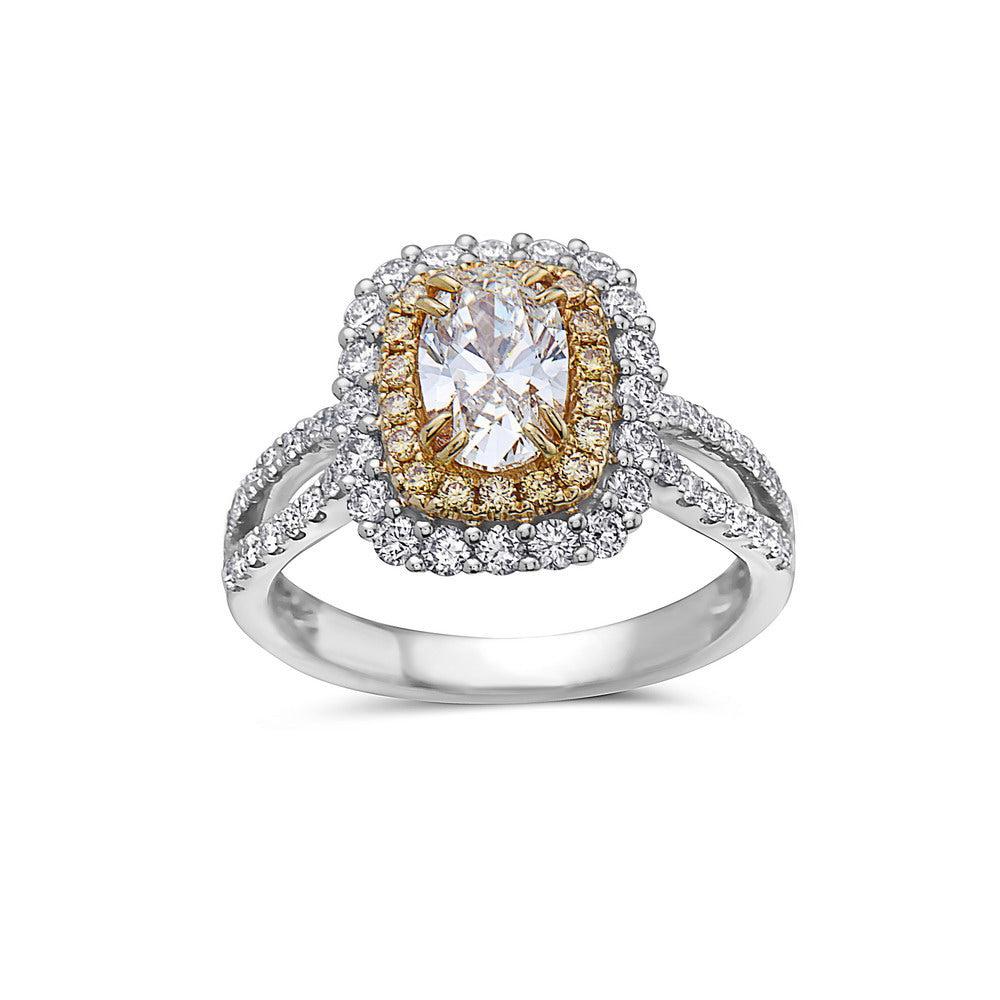 Ladies 18k White Gold Diamond 2 CT Right Hand Ring