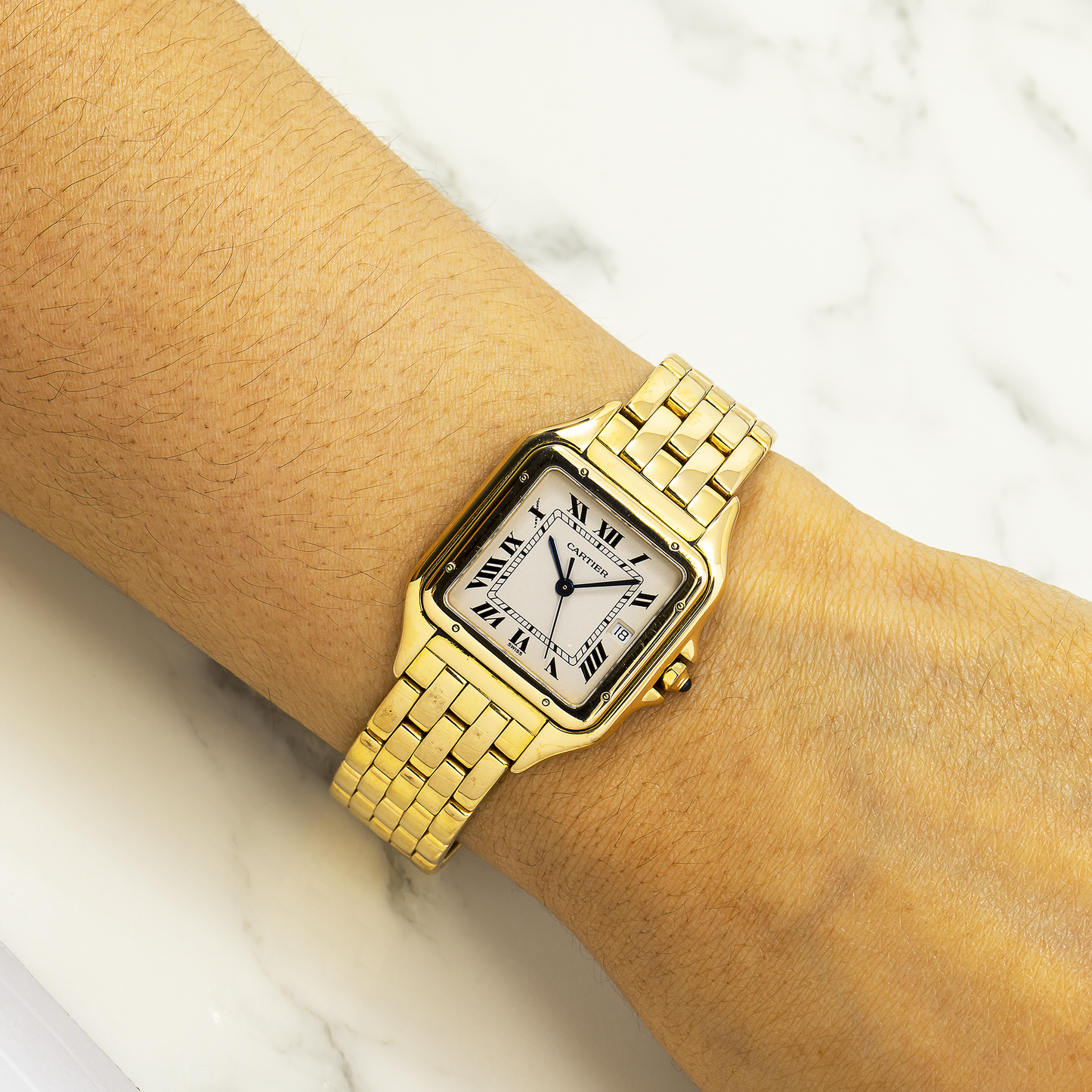 Cartier Panthère 887968 29MM Off-White Dial With Yellow Gold Bracelet