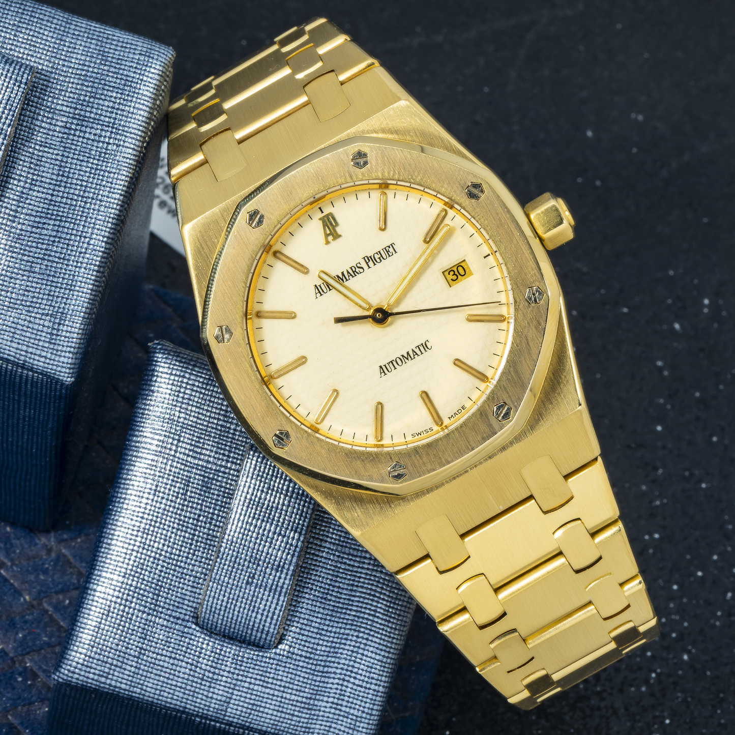 Audemars Piguet Royal Oak 15000BA 33MM Gold Tapisserie Dial With Yellow Gold Bracelet