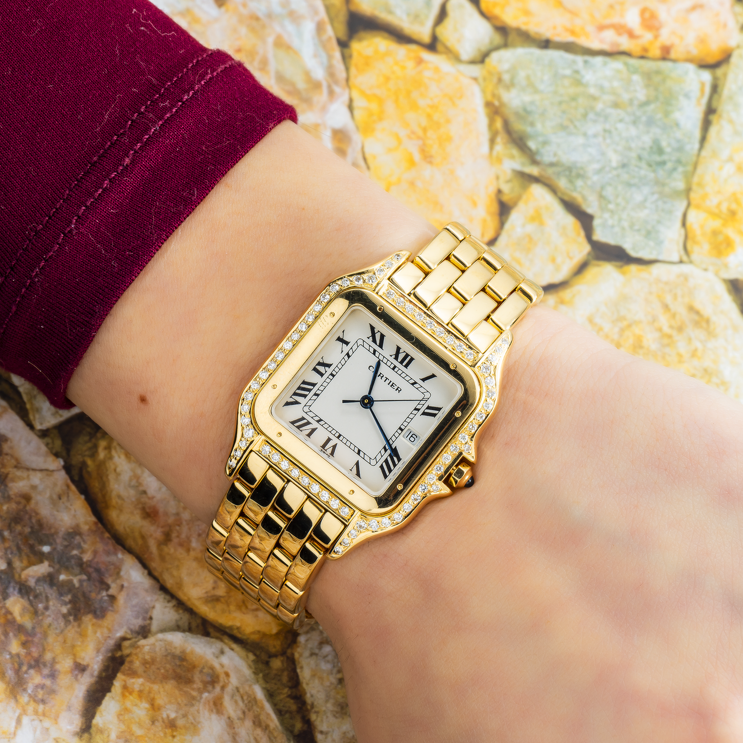 Cartier Panthère 88396 27MM White Dial With Diamond Bezel And Yellow Gold Bracelet
