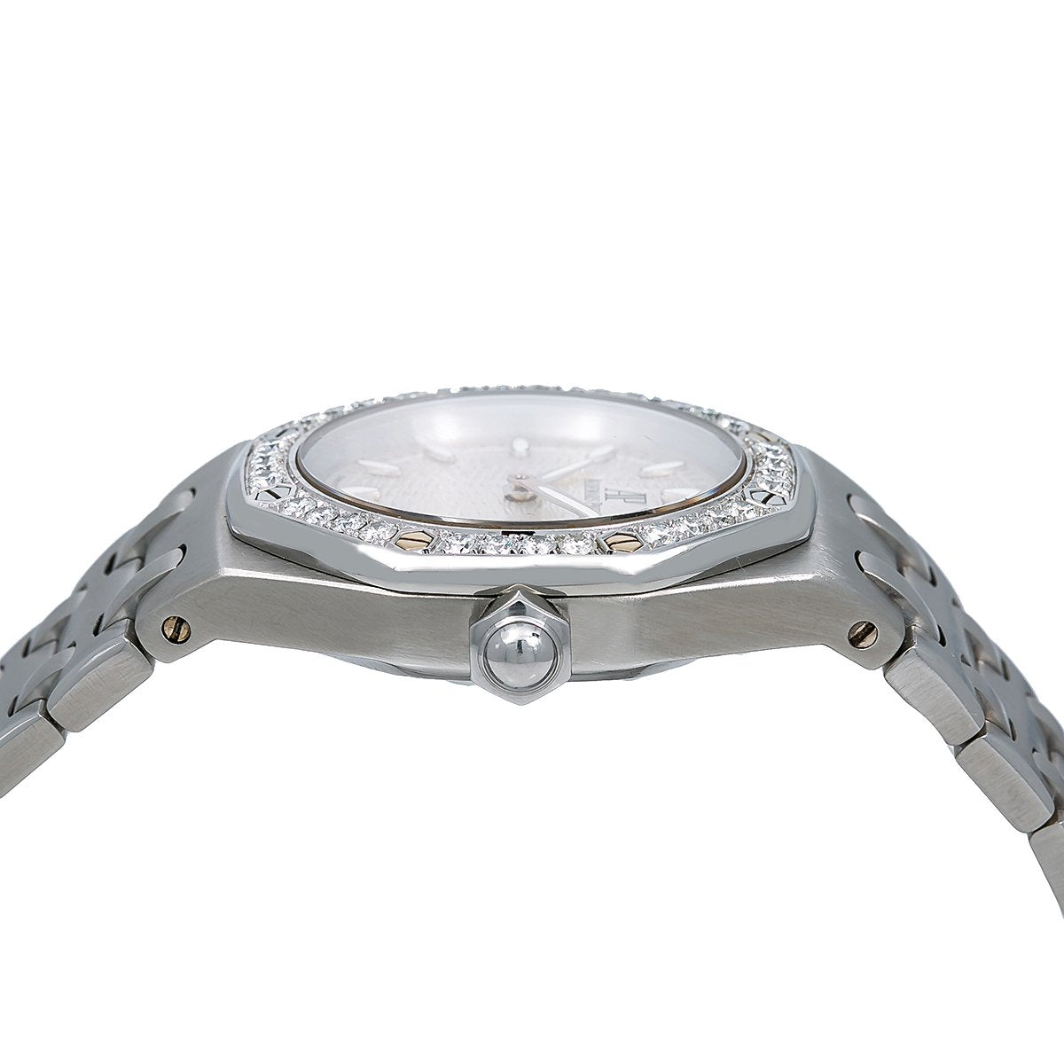 Audemars Piguet Royal Oak Lady 67651ST.ZZ.1261ST.01 33MM Silver Dial With Stainless Steel Bracelet
