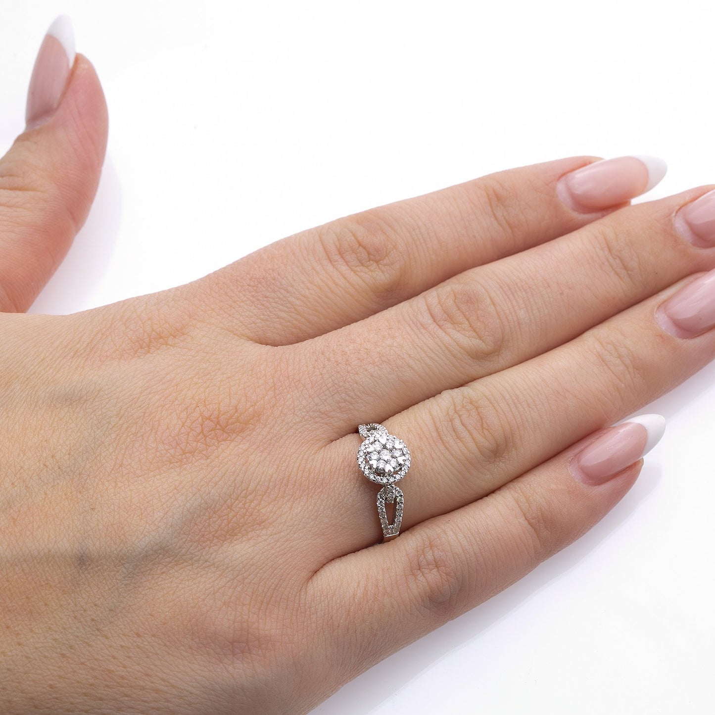 Ladies 14k White Gold With 0.49CT Right Hand Ring