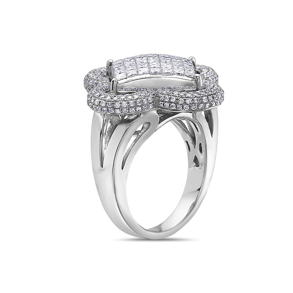 Ladies 14k White Gold With 2.40 CT Right Hand Ring