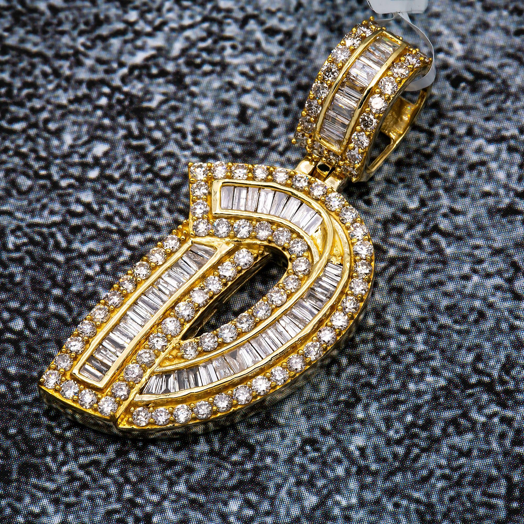 UNISEX DIAMOND INITIAL ITALIC D PENDANT WITH 1.85 CT DIAMONDS