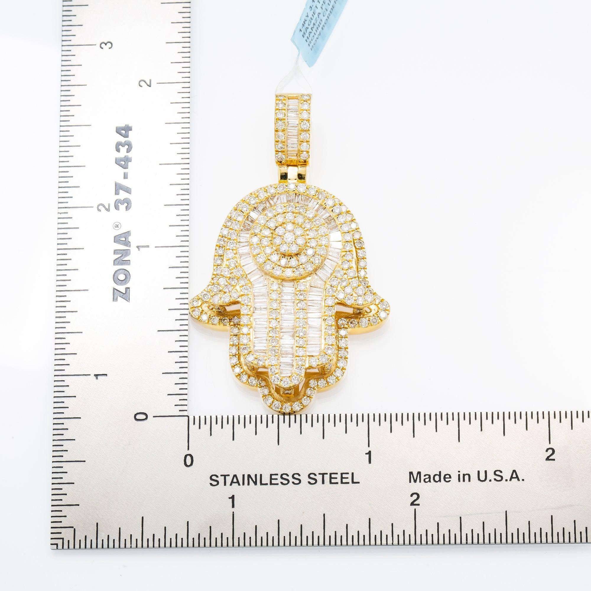 14K GOLD BAGUETTE DIAMOND 3D HAMSA PENDANT ROUND CLUSTER WITH 2 ROW BORDER 3.15 CT