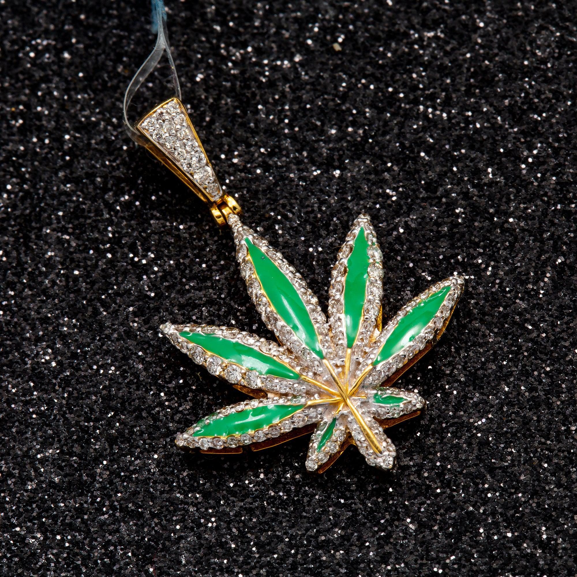 10K GOLD DIAMOND HERBAL MEDICINE PENDANT 0.55 CT