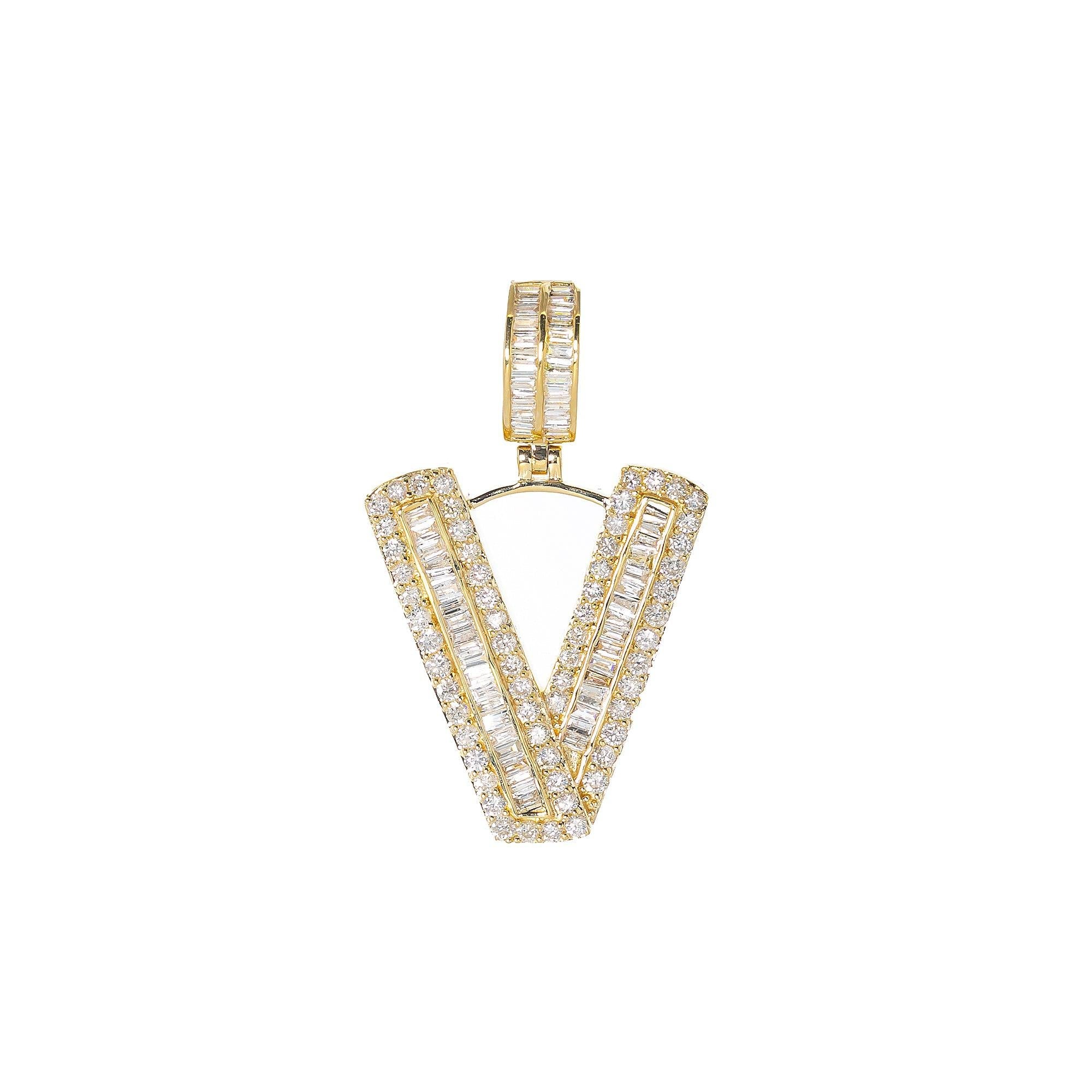 14K YELLOW GOLD UNISEX LETTER V WITH 2.25 CT DIAMONDS