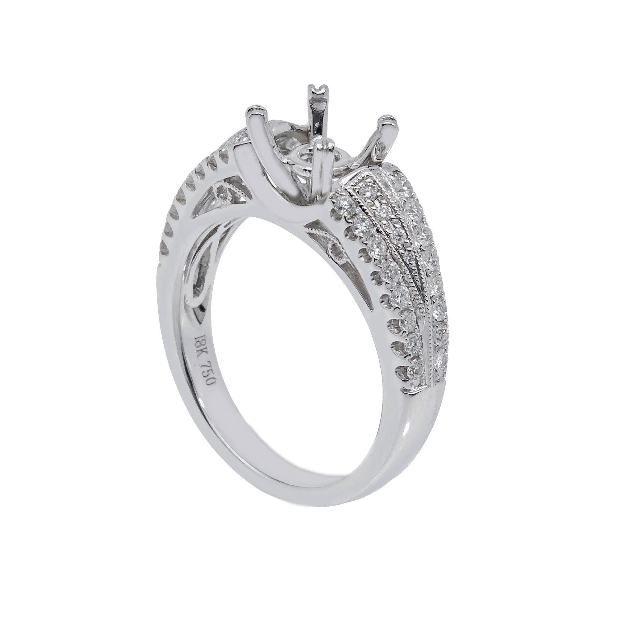 18K White Gold Round Diamond Ring