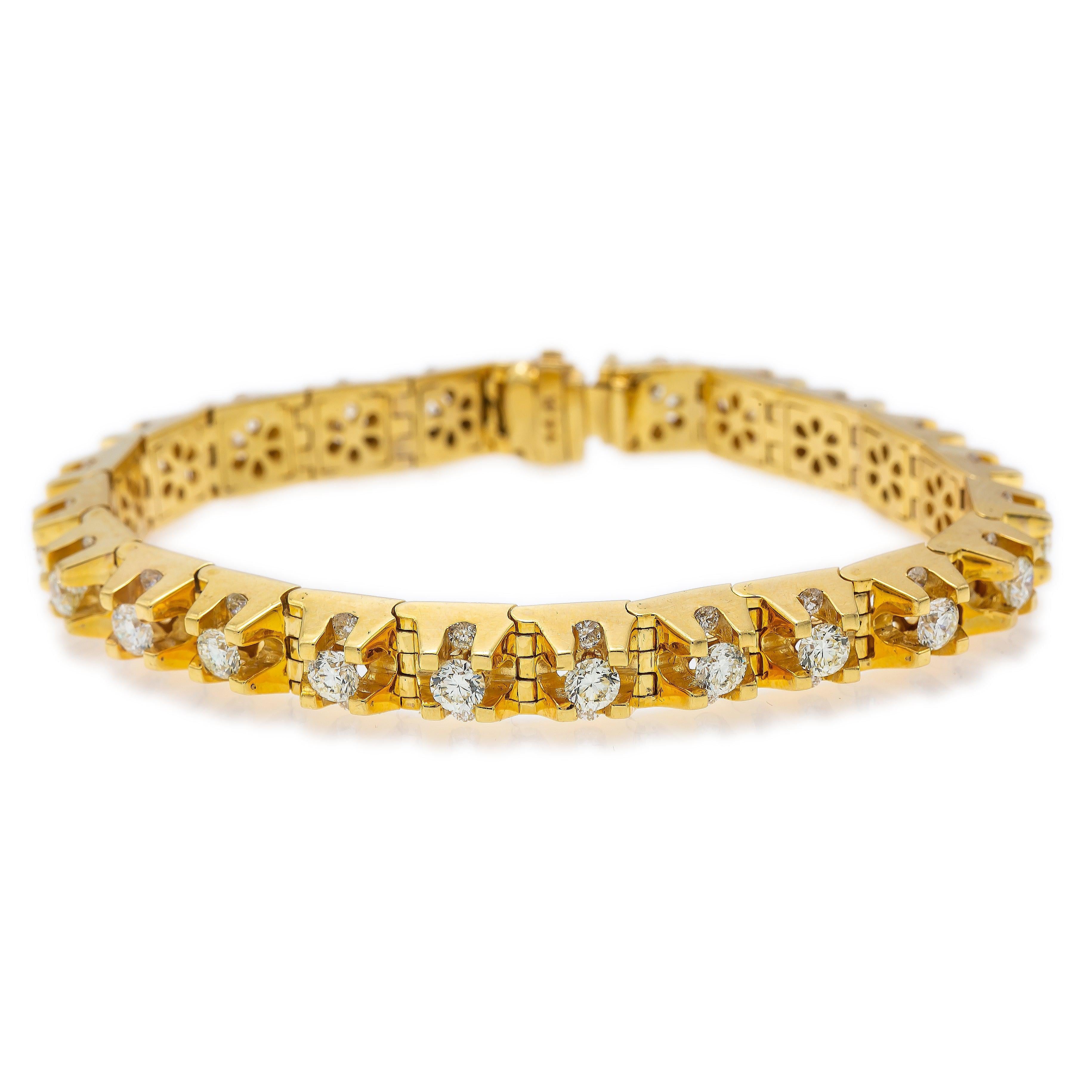 14K Yellow Gold Men's Tennis Bracelet With 9.50 CT Diamonds