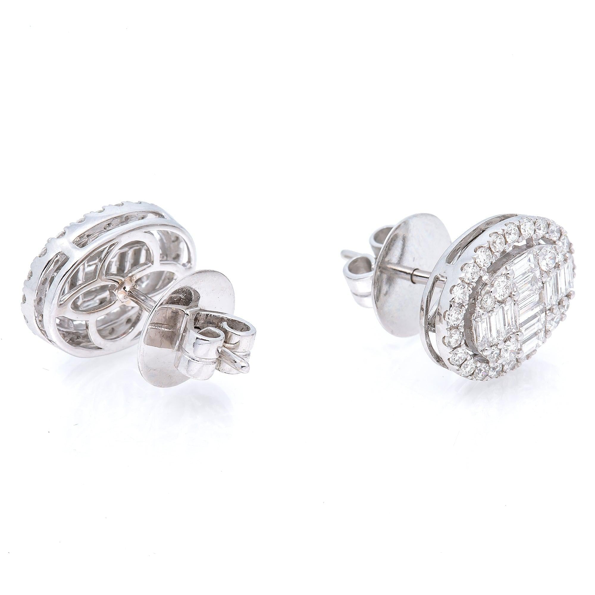 14K White Gold Baguette Diamond Earrings 2.60CT