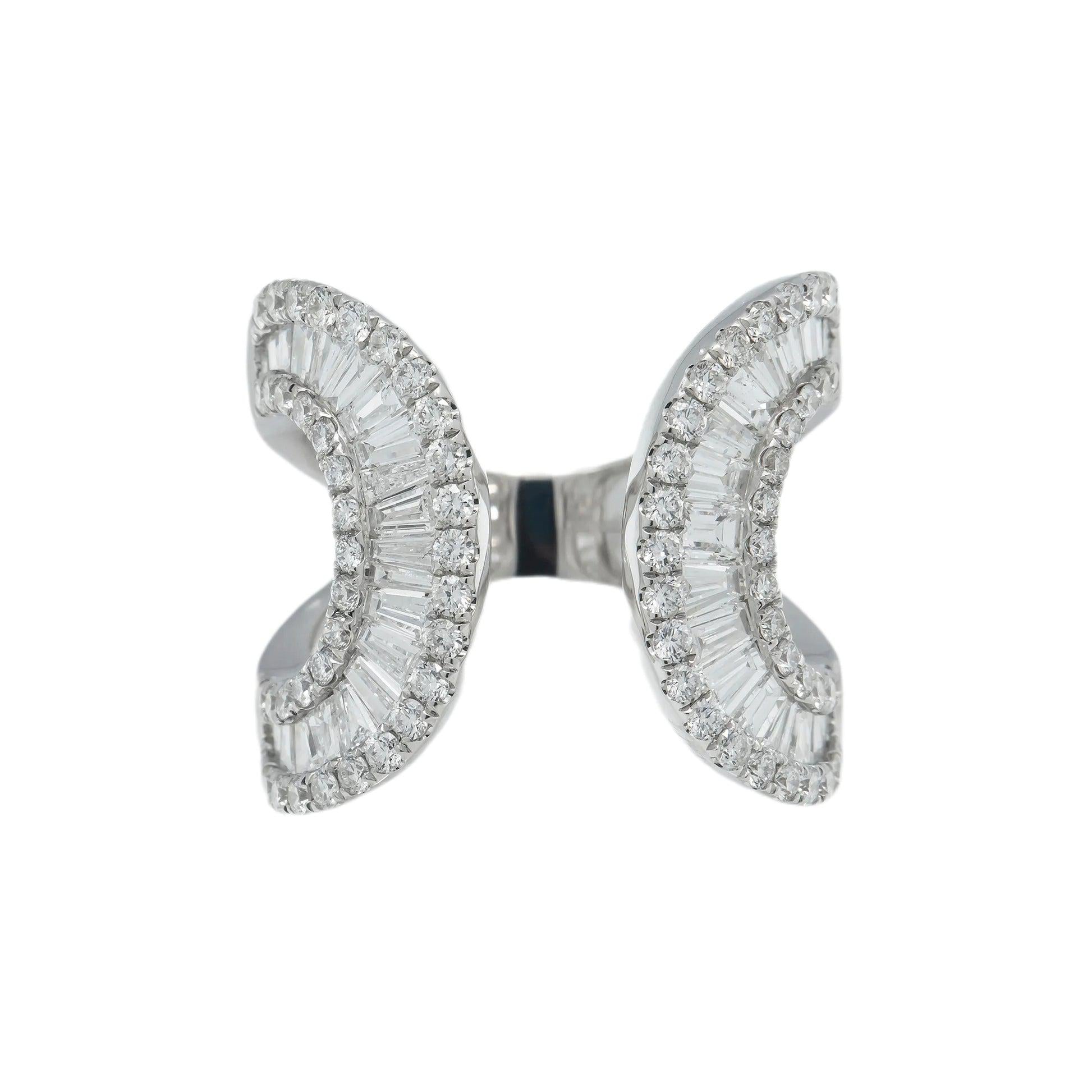 18K GOLD DIAMOND LADIES RING 2.61 CT