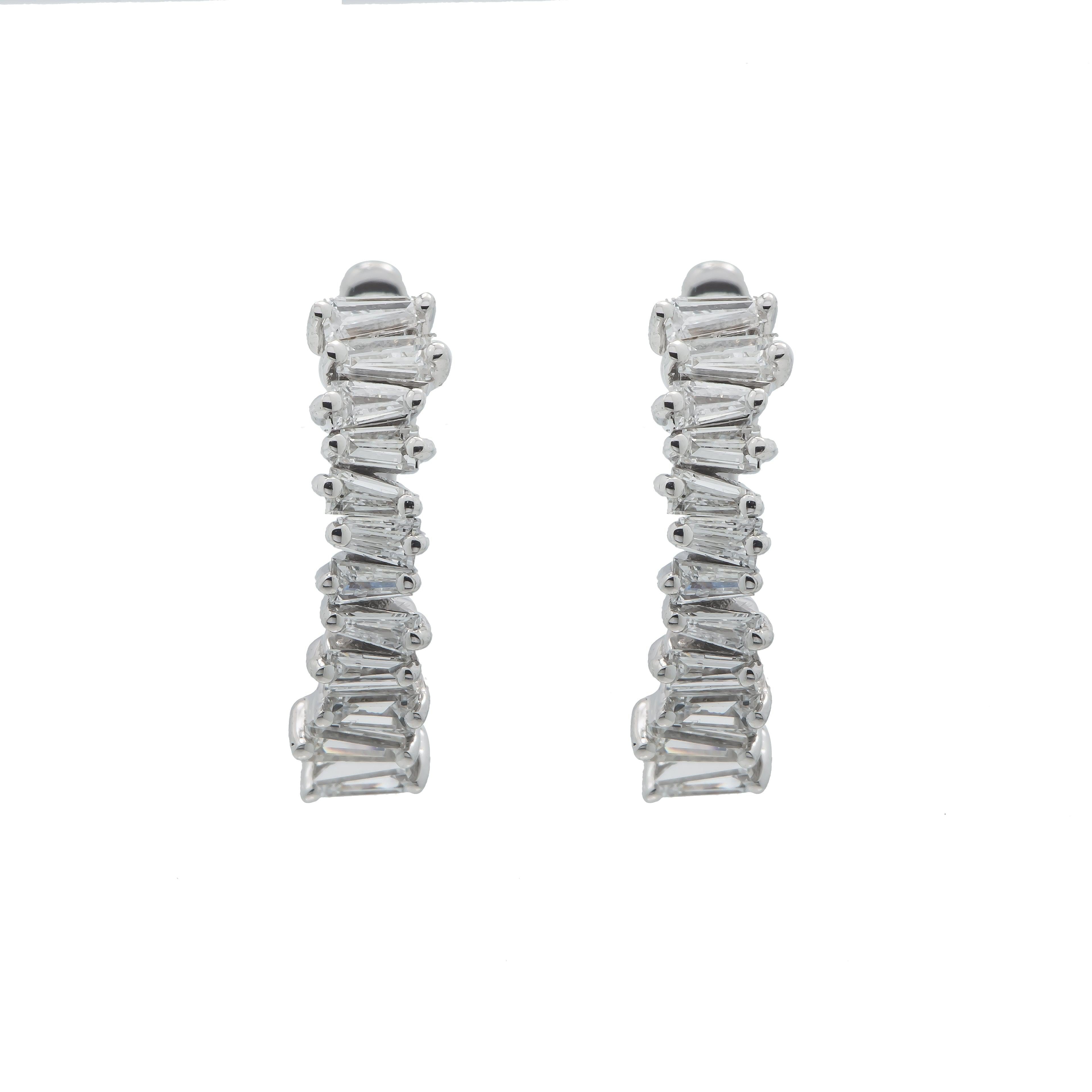 18K GOLD BAGUETTE DIAMOND LADIES HOOP EARRINGS 0.72 CTW