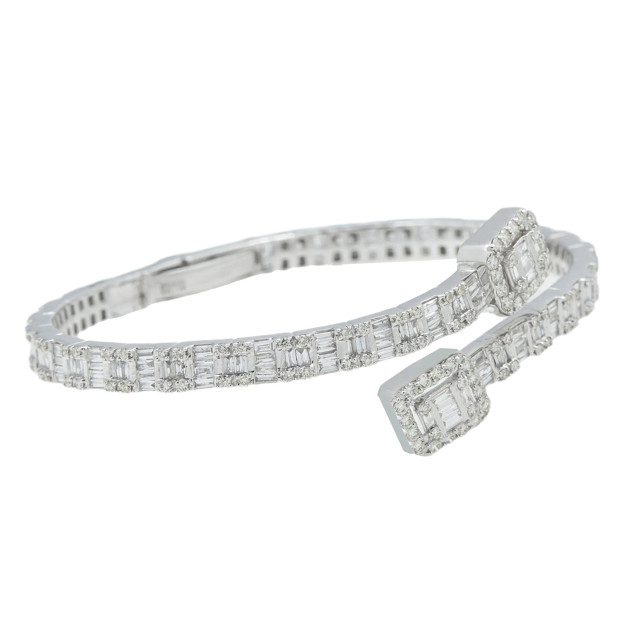 14K GOLD SQUARE SHAPE CURVED BANGLE BRACELET 4.77 CT DIAMONDS