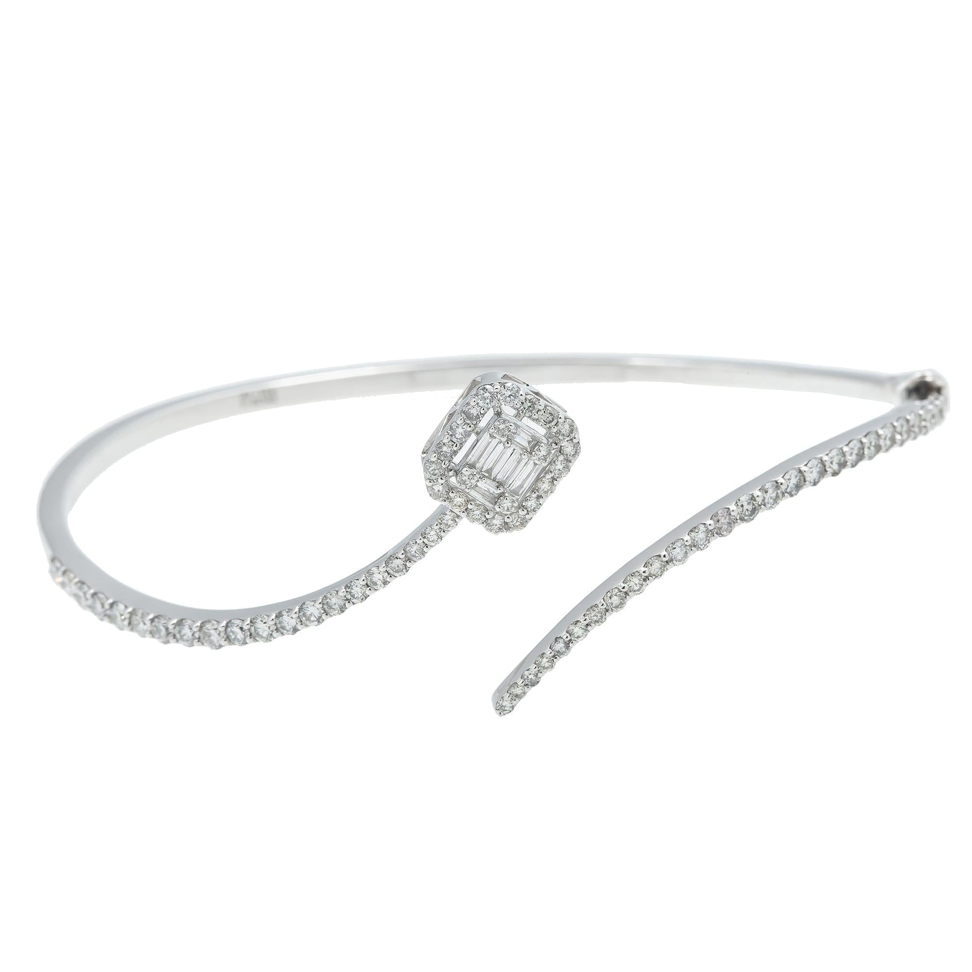 14K GOLD SQUARE SHAPE BANGLE 1.54 CT DIAMONDS