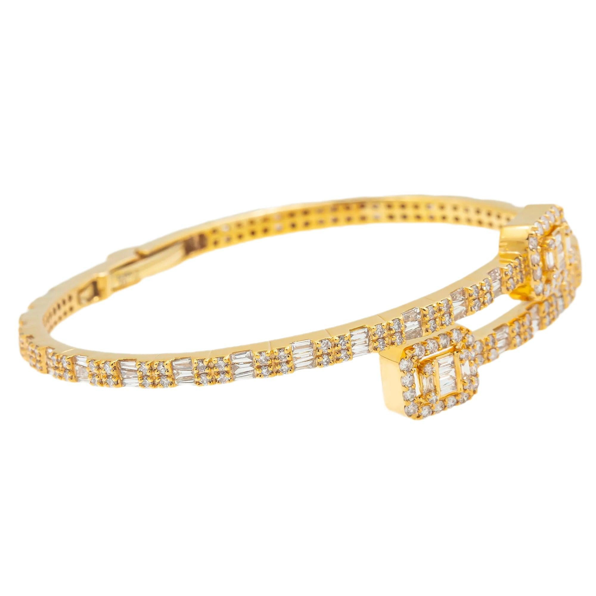 14K GOLD SQUARE SHAPE THIN BANGLE 2.64 CT DIAMONDS