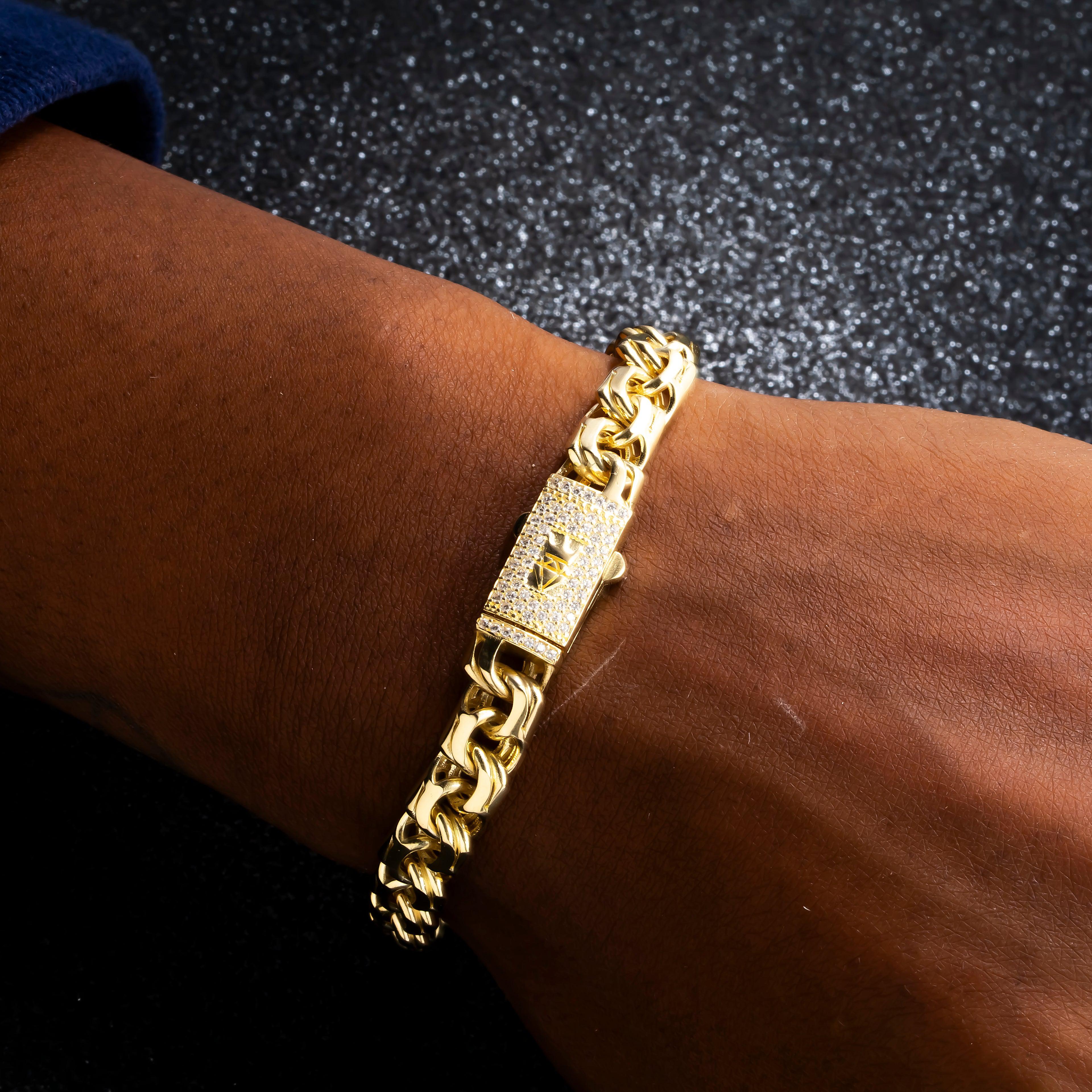 10K GOLD HOLLOW CHINO LINK CHAIN BRACELET WITH CZ CLASP WITH CROWN