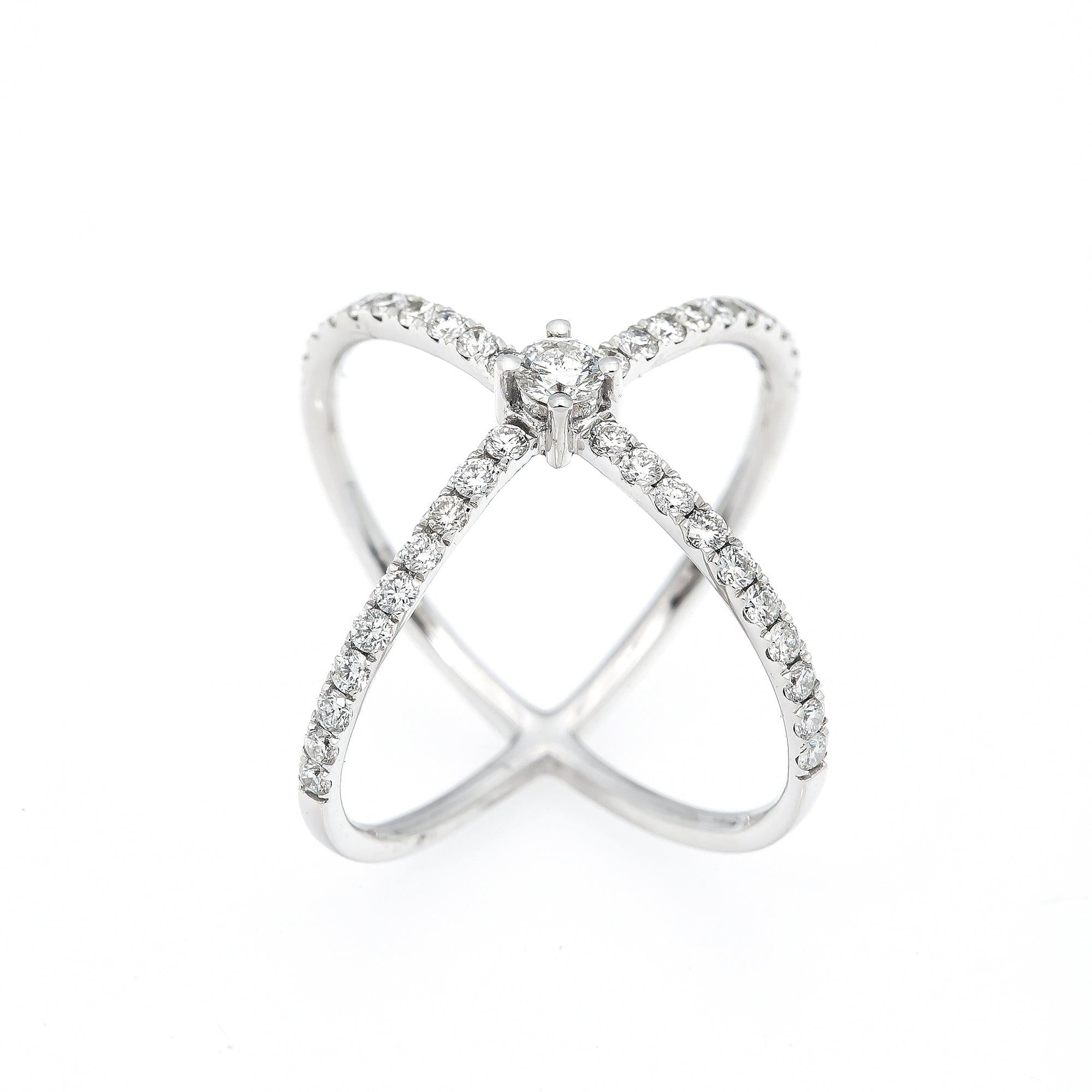 14K GOLD DIAMOND DESIGNER RING 0.85 CT