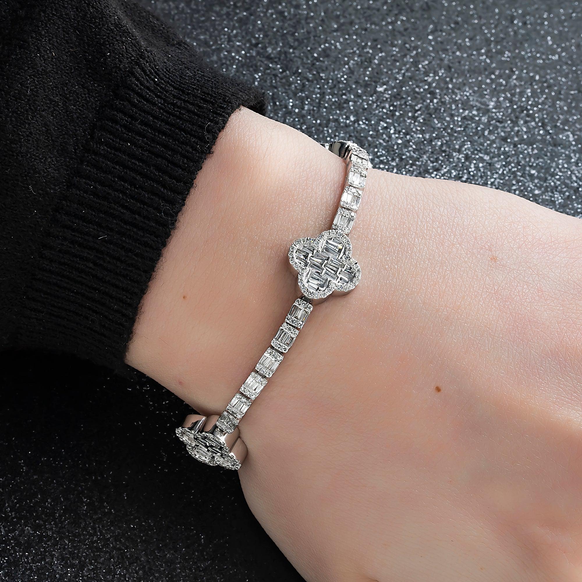 10K GOLD ROUND AND BAGUETTE DIAMOND CLOVER TENNIS BRACELET 4.50 CT