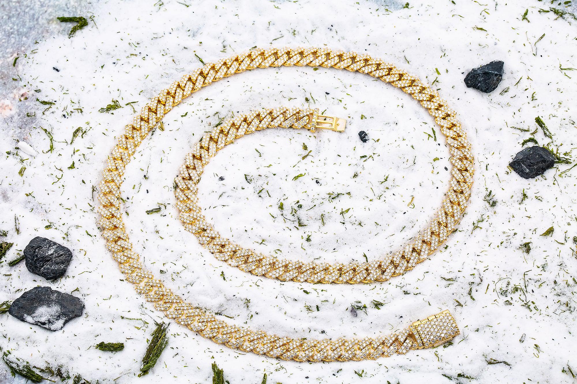 10K YELLOW GOLD 22" CUBAN CHAIN WITH 15.60 CT DIAMONDS