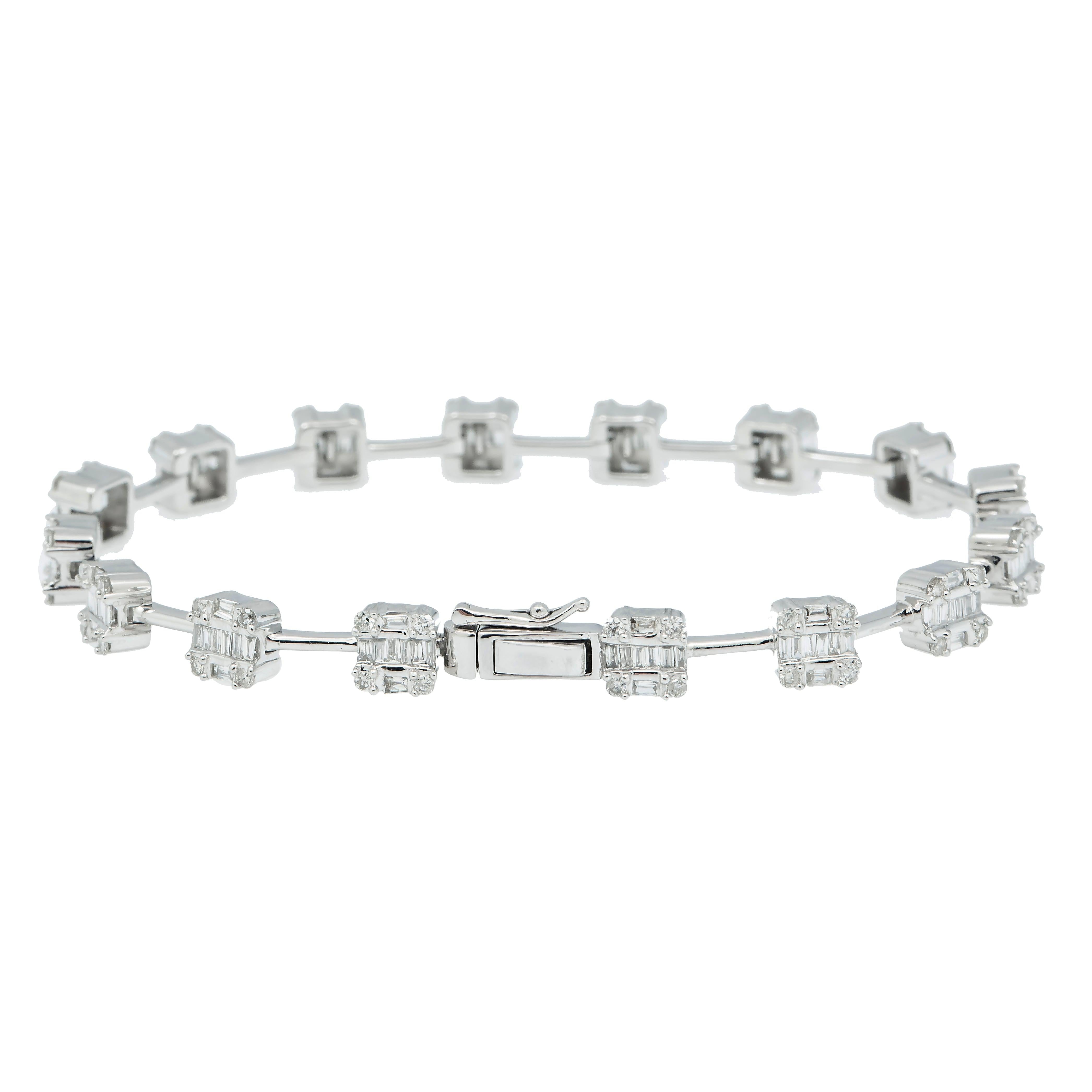 14K GOLD BAGUETTE AND ROUND DIAMONDS SQUARE BRACELET 2.19 CT