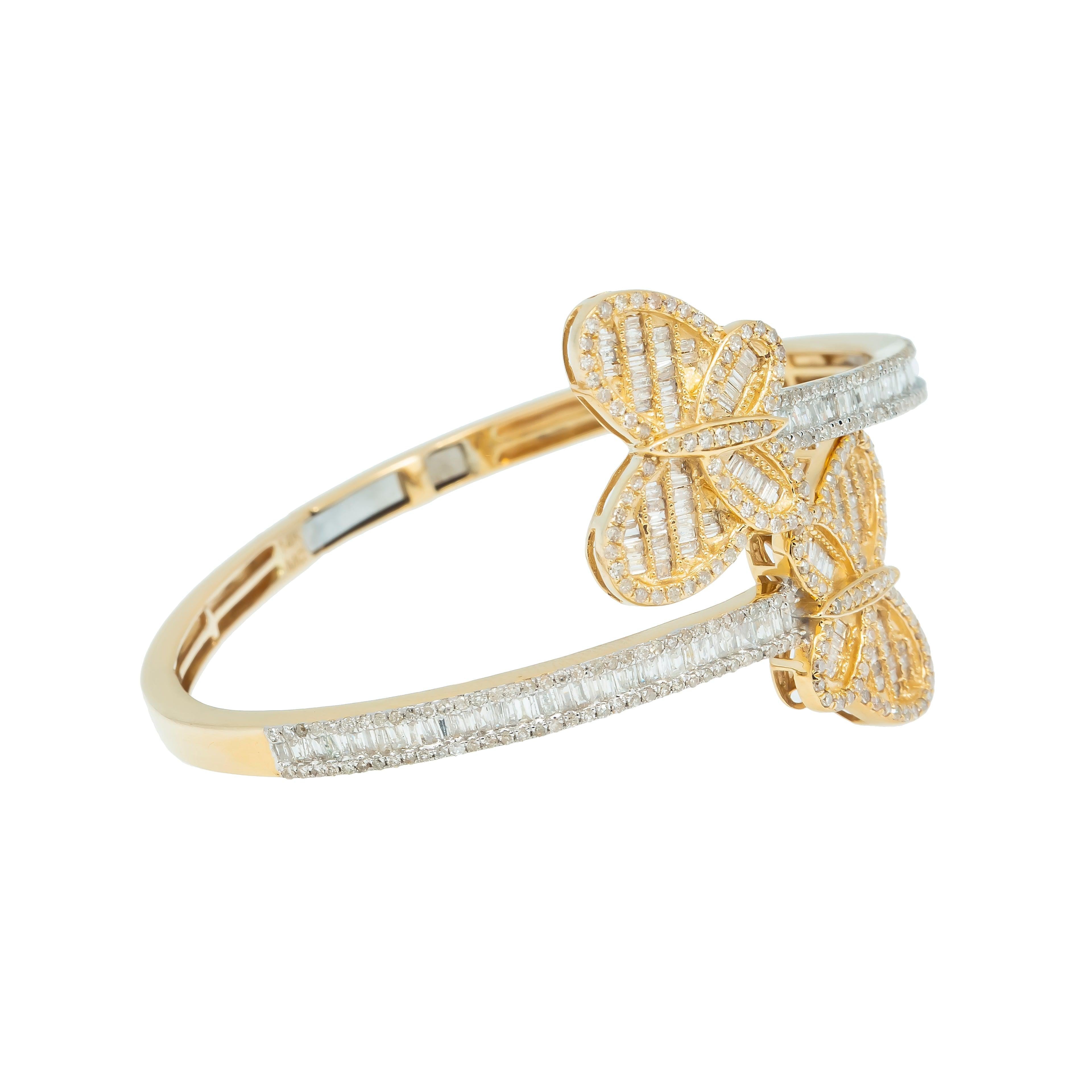 14K GOLD BAGUETTE DIAMONDS OPEN BUTTERFLY BANGLE 2.86 CT