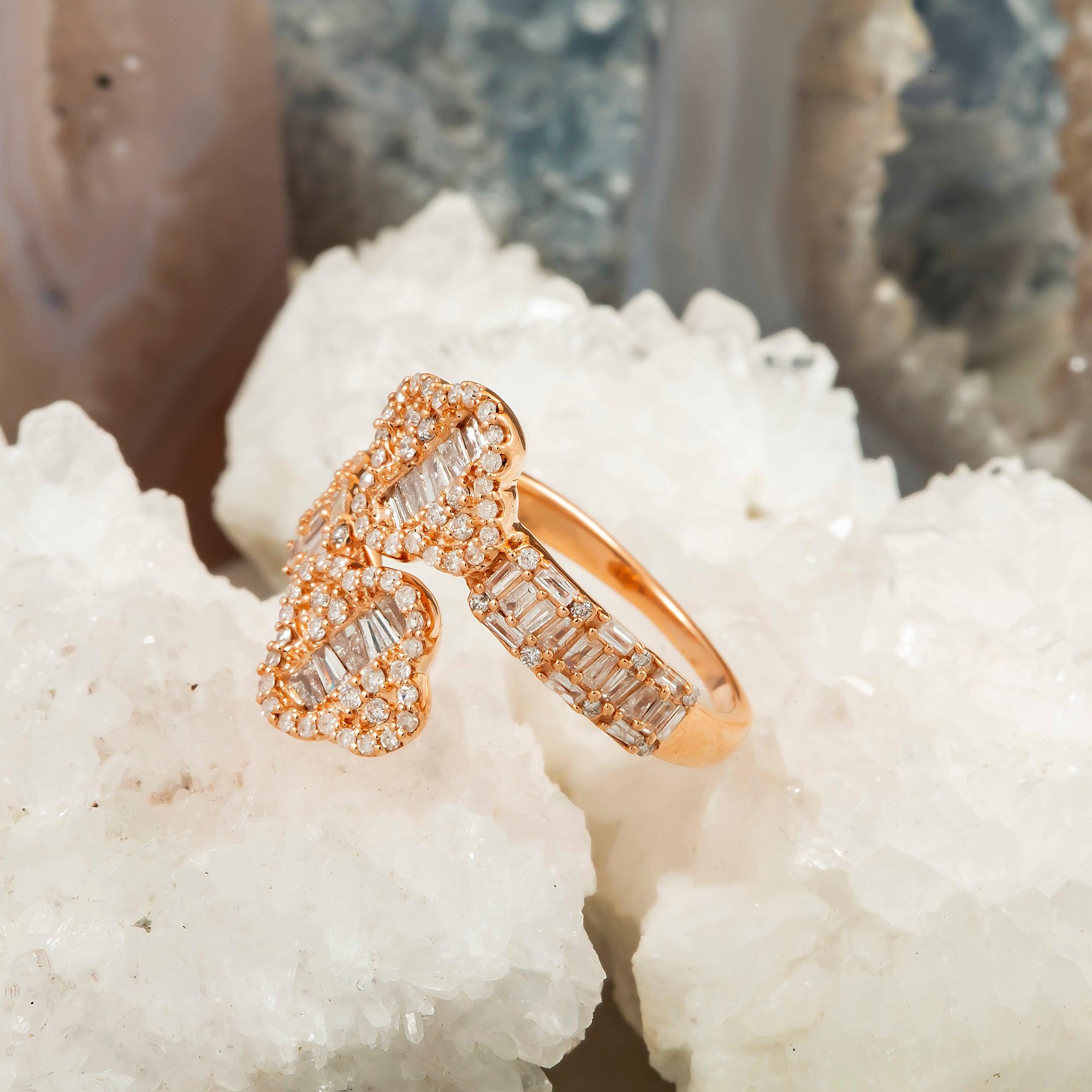 14K GOLD BAGUETTE AND ROUND DIAMOND CLOVER WRAP RING 0.90 CT