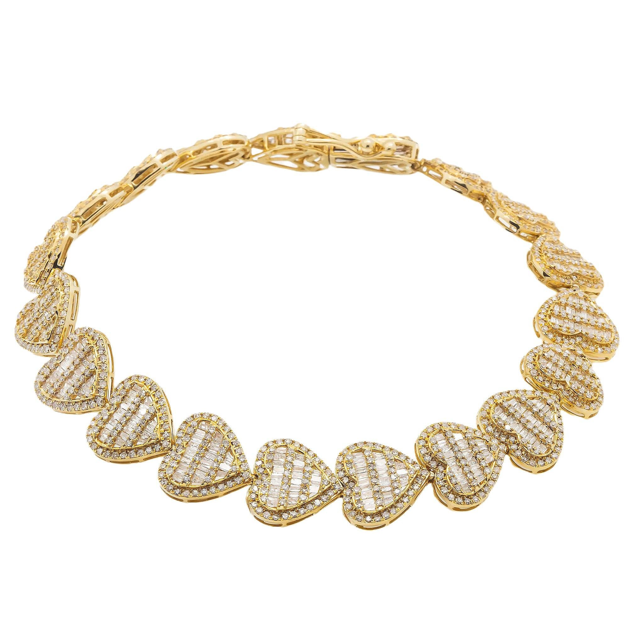 14K GOLD HEART SHAPE BRACELET WITH DIAMONDS