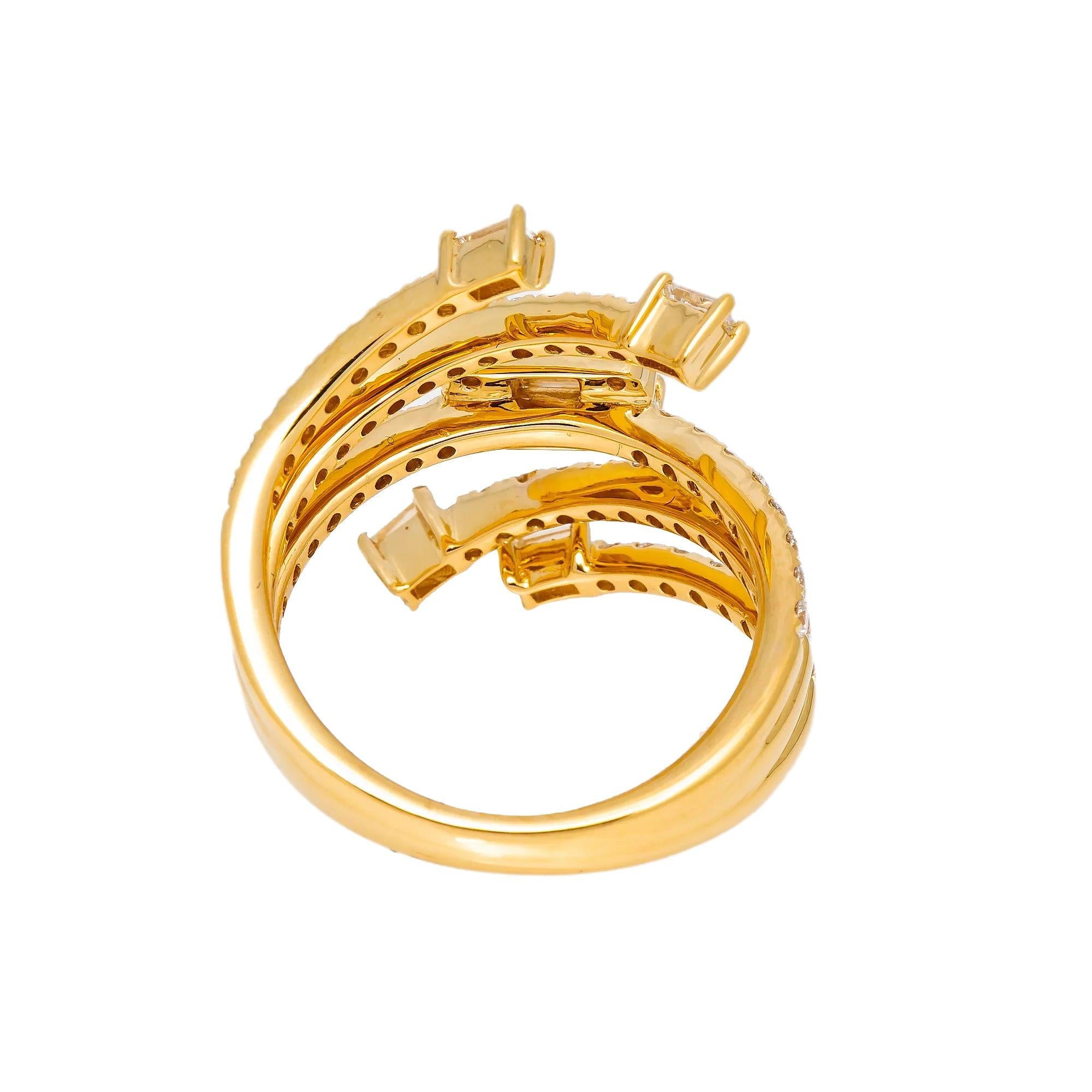 18K YELLOW GOLD LADIES RING WITH 2.21 CT DIAMONDS