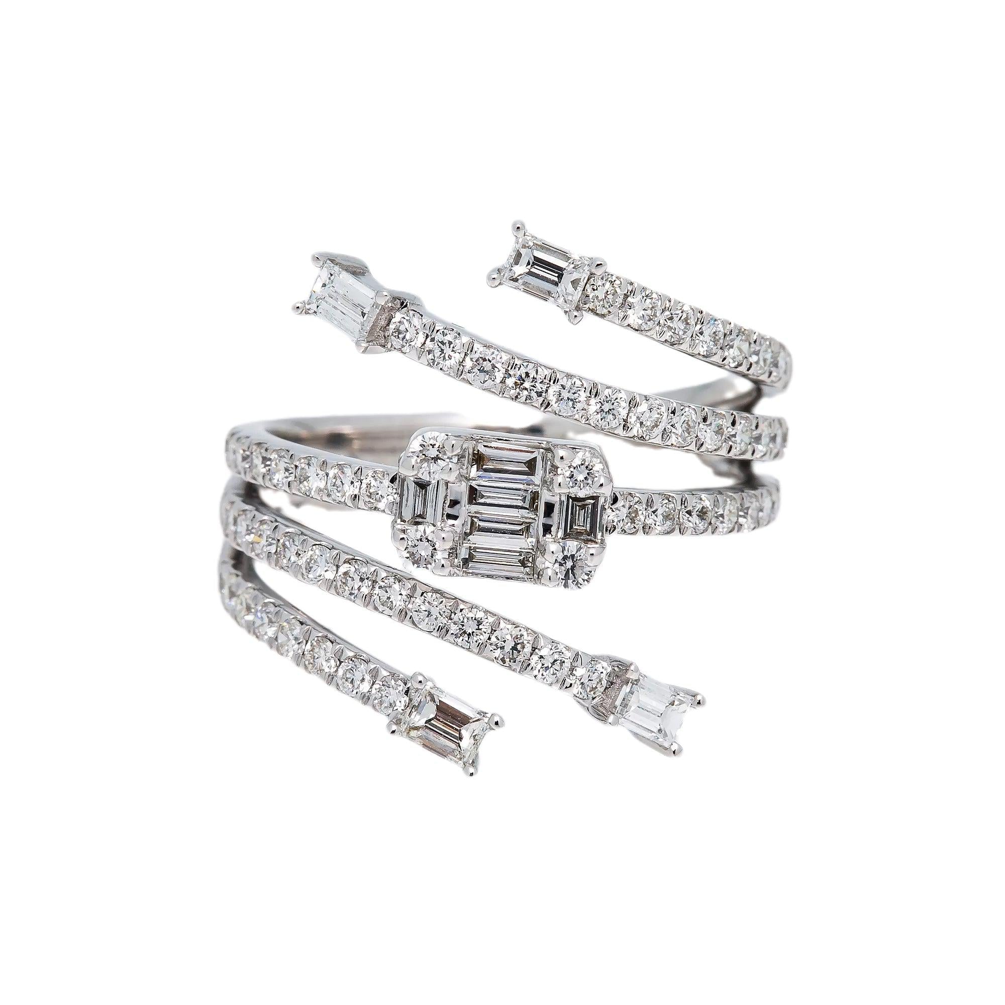 18K WHITE GOLD LADIES RING WITH 2.29 CT BAGUETTE AND ROUND DIAMONDS