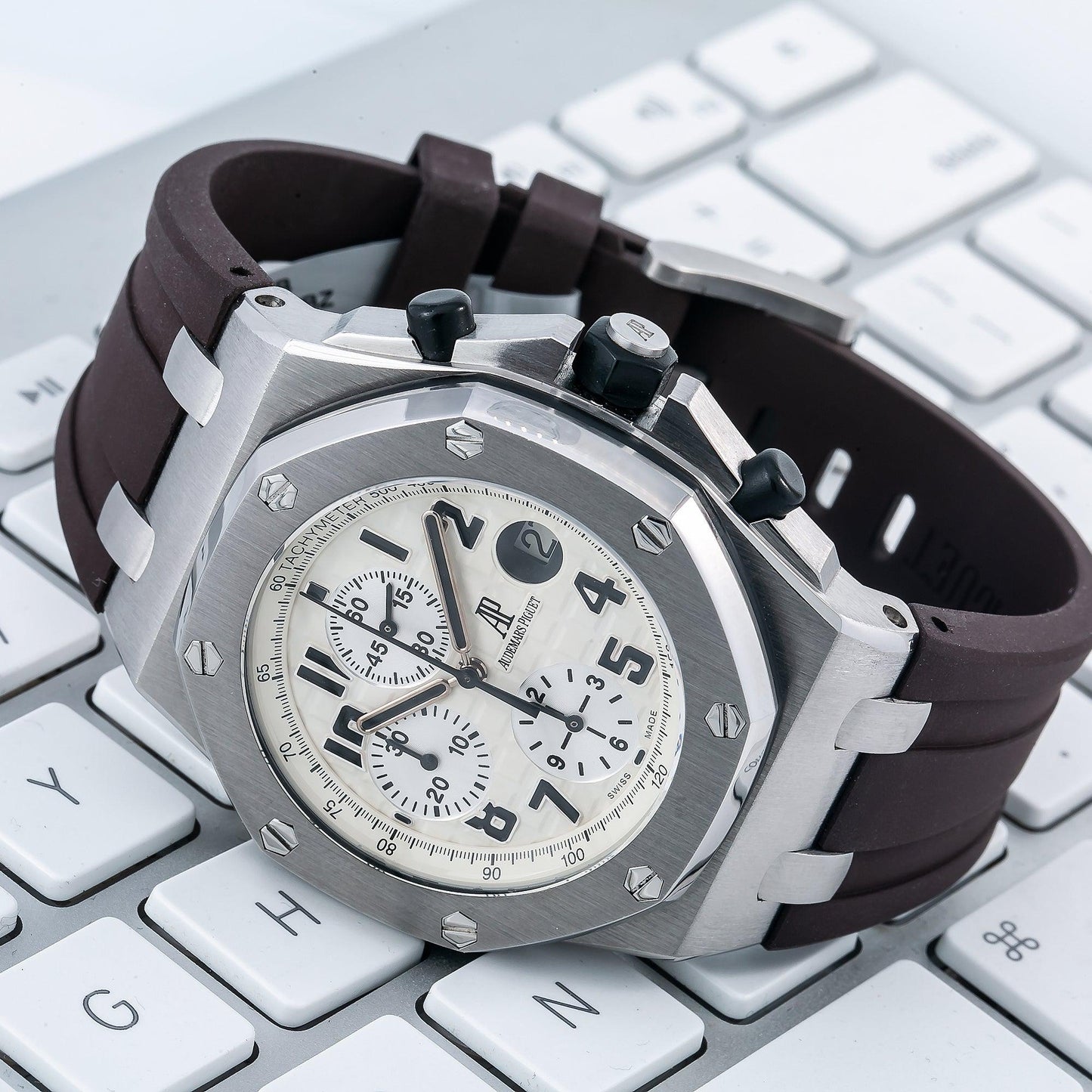 Audemars Piguet Royal Oak Offshore Chronograph 26170ST 42MM White Dial With Rubber Bracelet