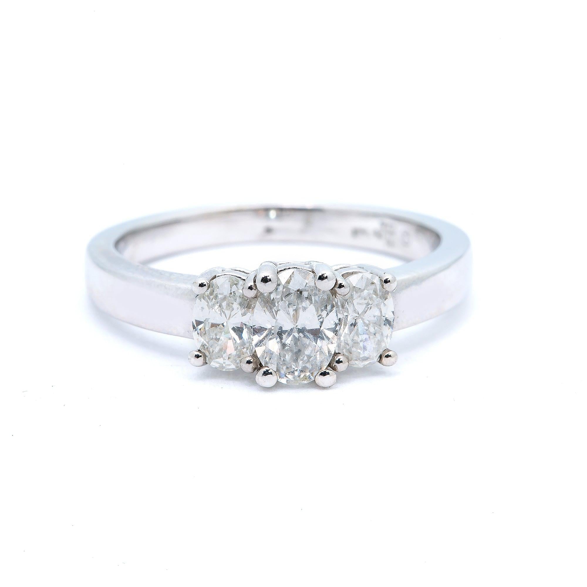 14K WHITE GOLD 3 STONE OVAL ENGAGEMENT RING 0.98 CT