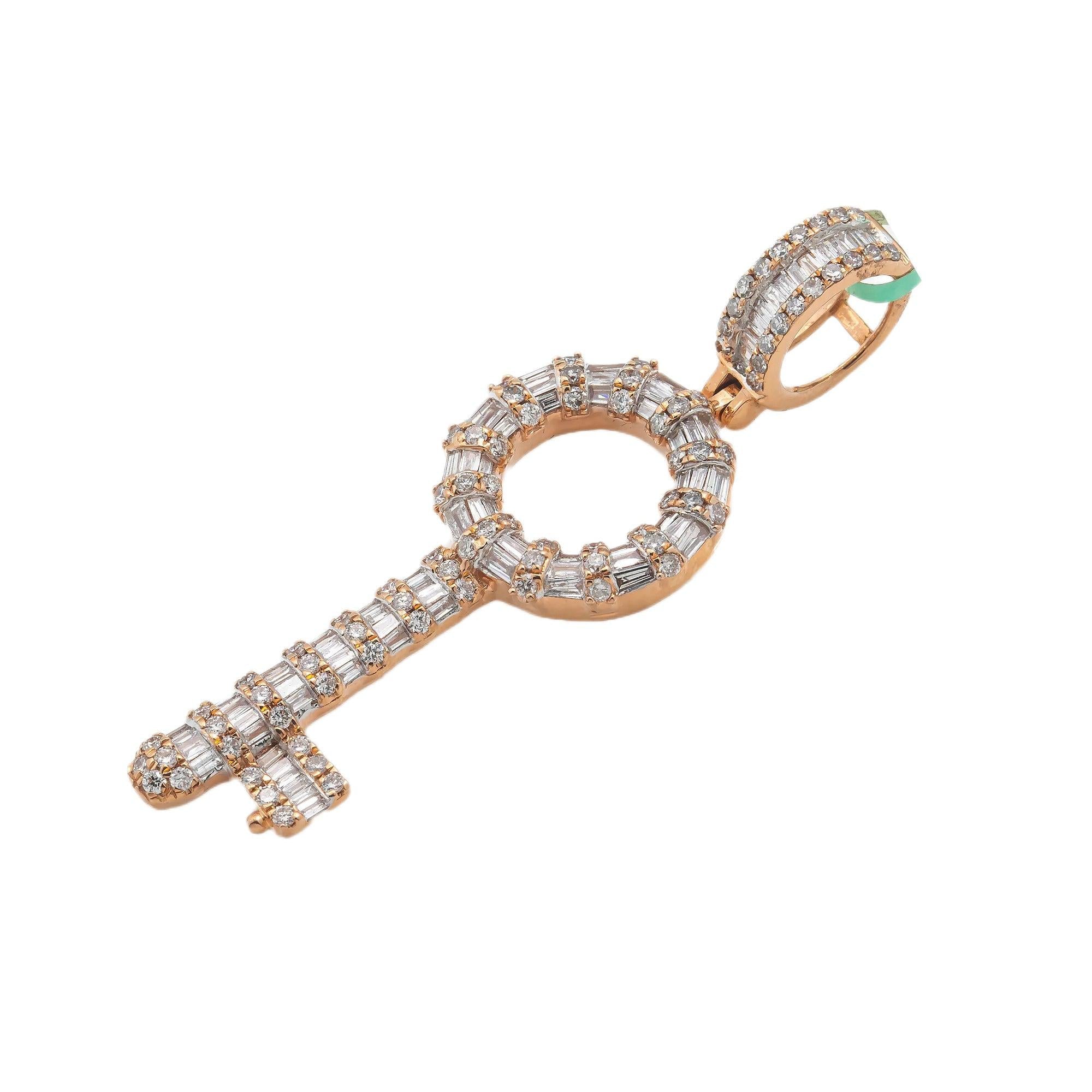 14K GOLD BAGUETTE AND ROUND DIAMOND KEY PENDANT 1.65 CT