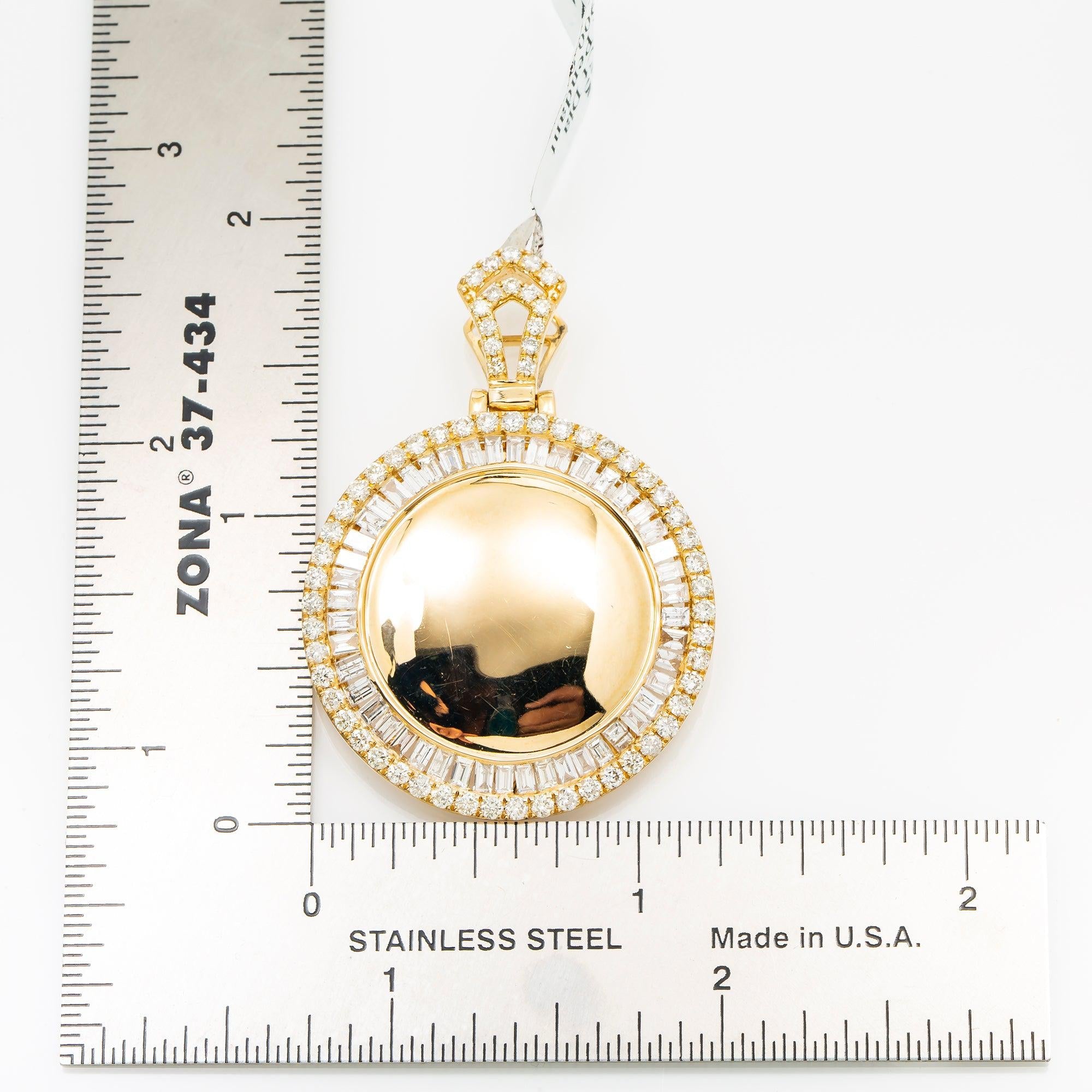 14K YELLOW GOLD BAGUETTE AND ROUND DIAMOND CIRCLE PICTURE PENDANT 4.01 CT