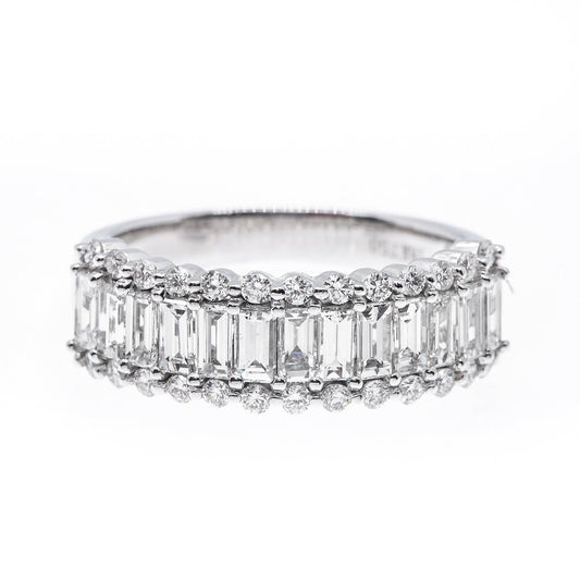 UNISEX 18K WHITE GOLD DIAMOND BAND WITH ROUND AND BAGUETTE DIAMONDS
