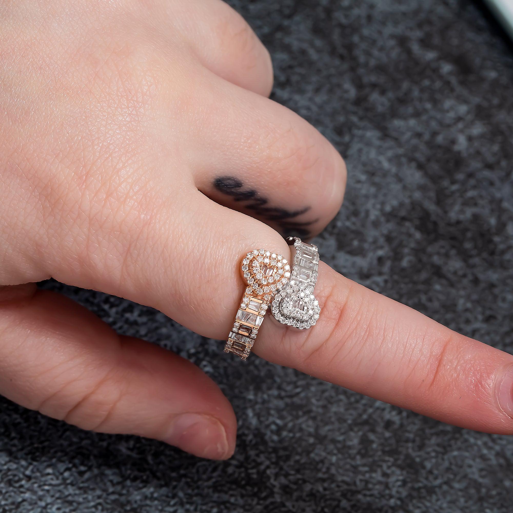 10K GOLD TWO TONE BAGUETTE AND ROUND DIAMOND DOUBLE HEART RING 1.04 CT