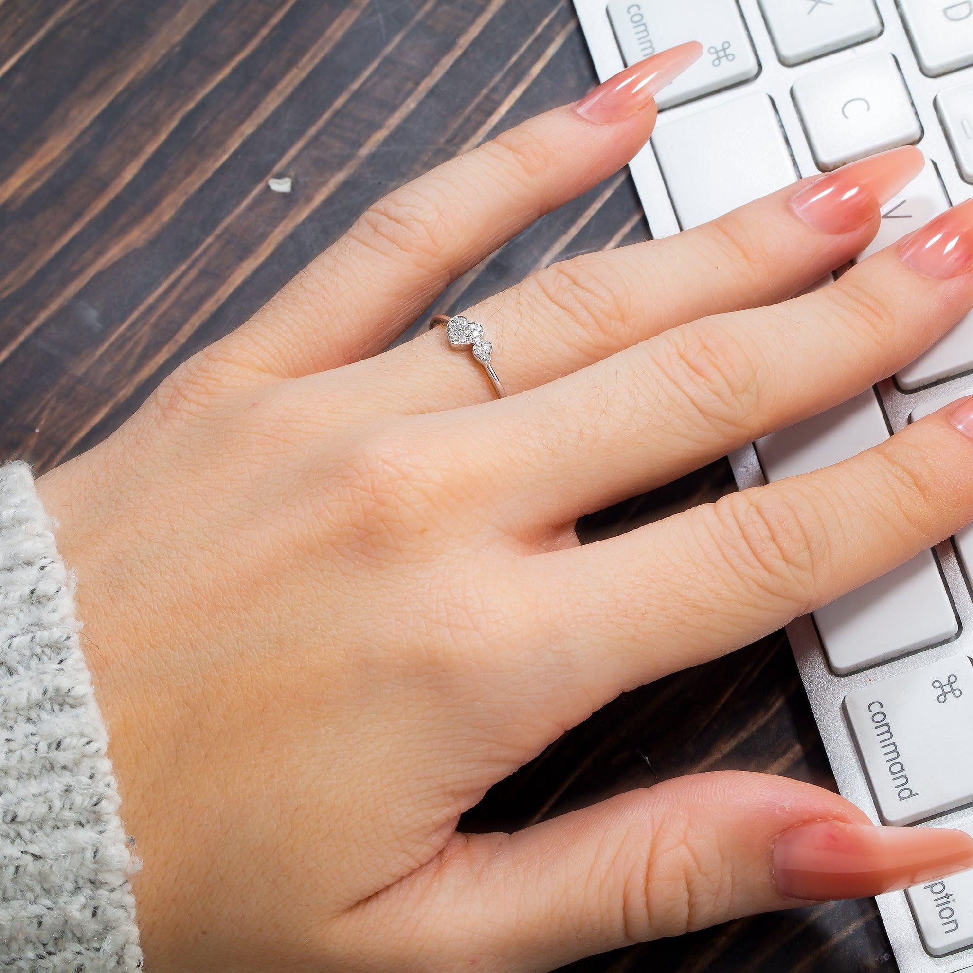 14K GOLD DIAMOND DOUBLE HEART RING 0.10 CT