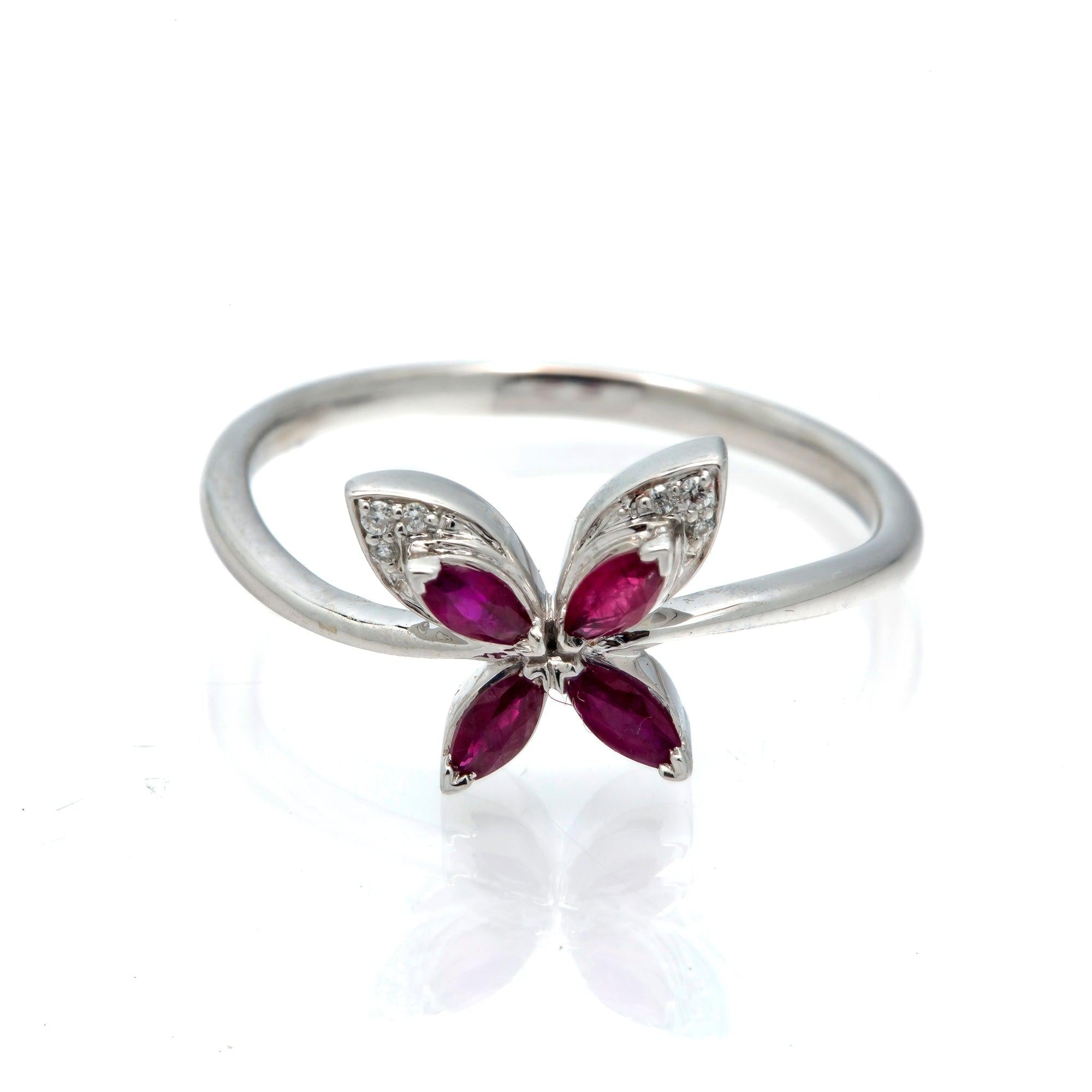 14K GOLD DIAMOND BUTTERFLY WITH SAPPHIRE WINGS RING 0.05 CT