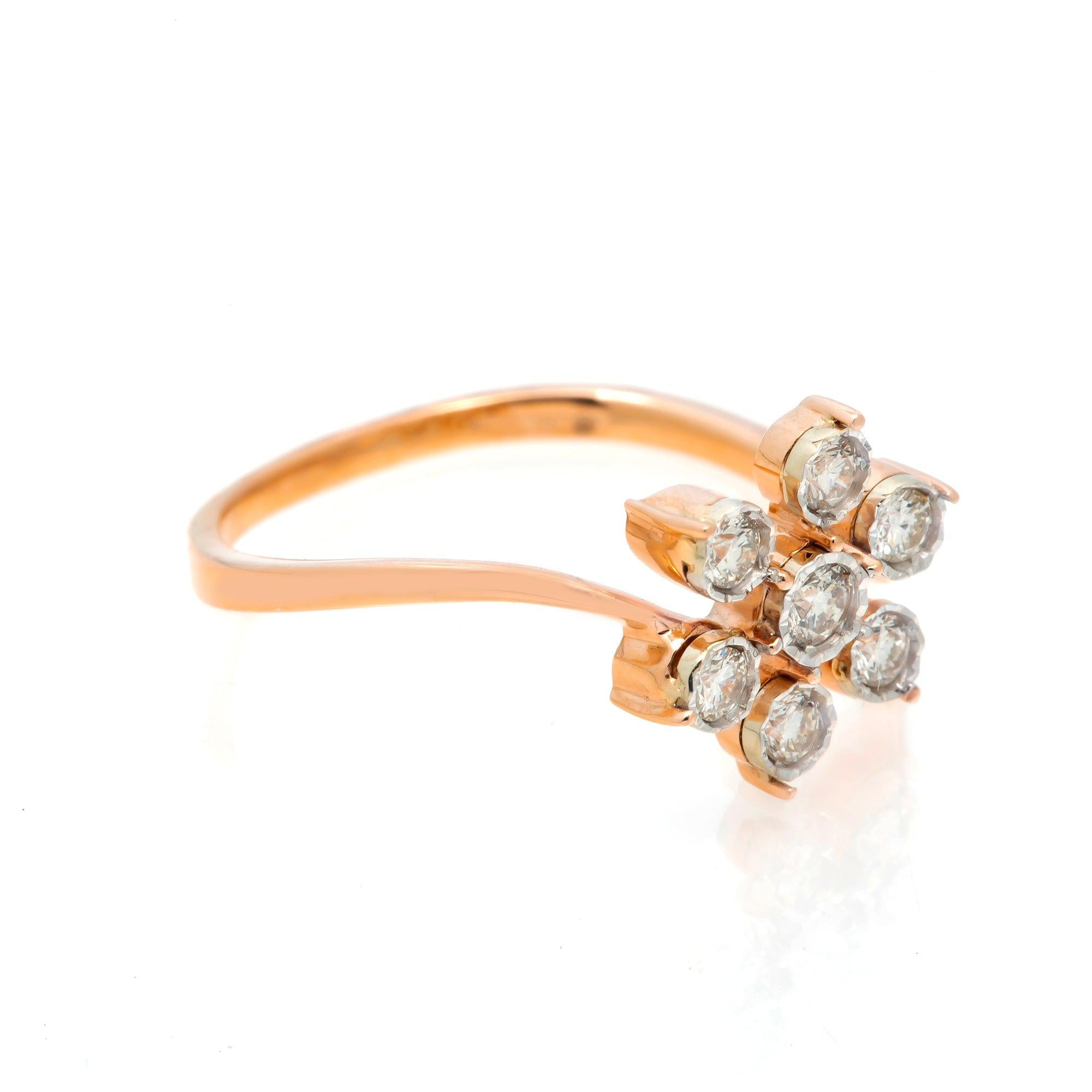 14K GOLD DIAMOND ILLUSION SET FLOWER SHAPED RING 0.30 CT