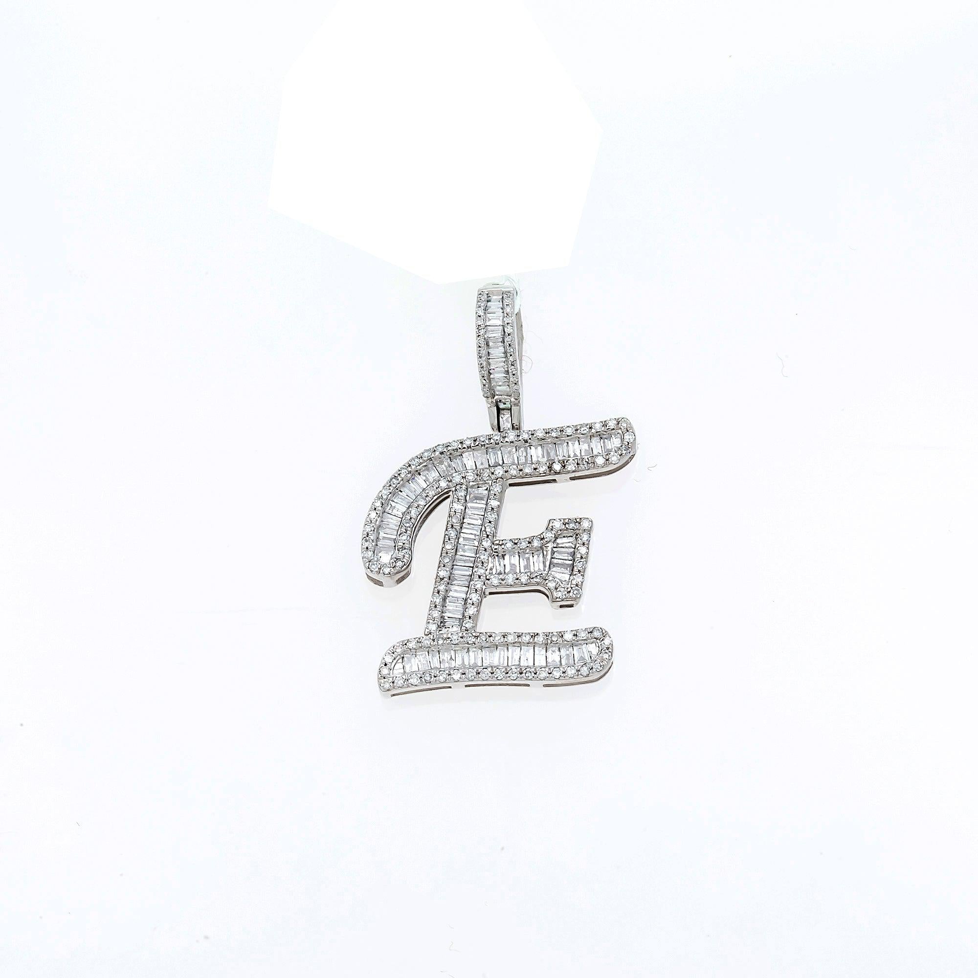 10K GOLD BAGUETTE AND ROUND DIAMOND INITIAL E PENDANT 0.50 CT