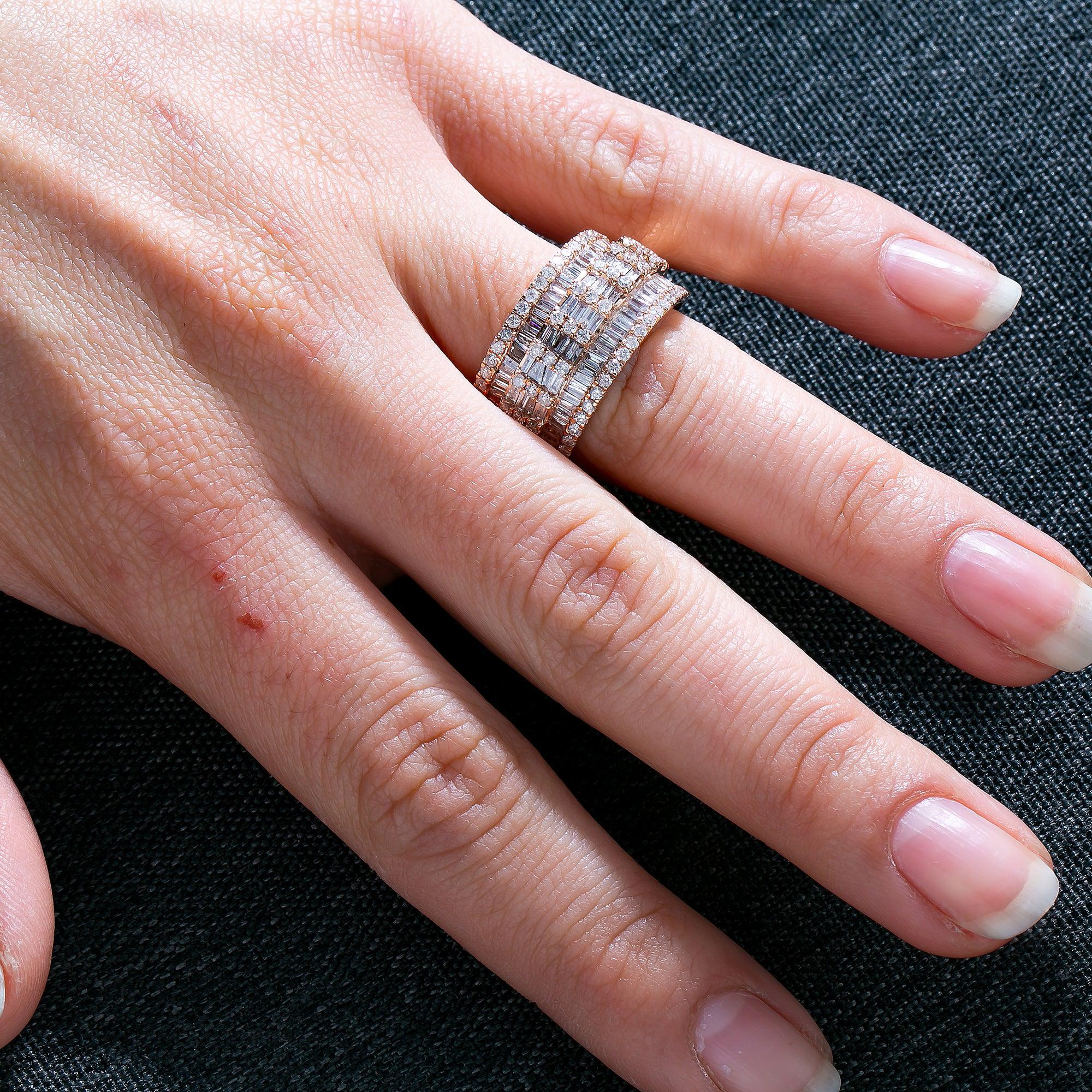 14K GOLD ROUND AND BAGUETTE DIAMOND HALF-BAND RING 2.12 CT