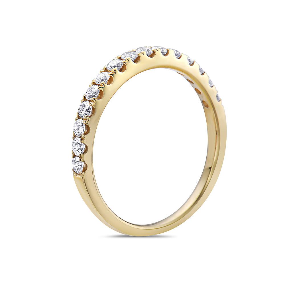 Ladies 18K Yellow Gold With 0.45 CT Diamond Wedding Band