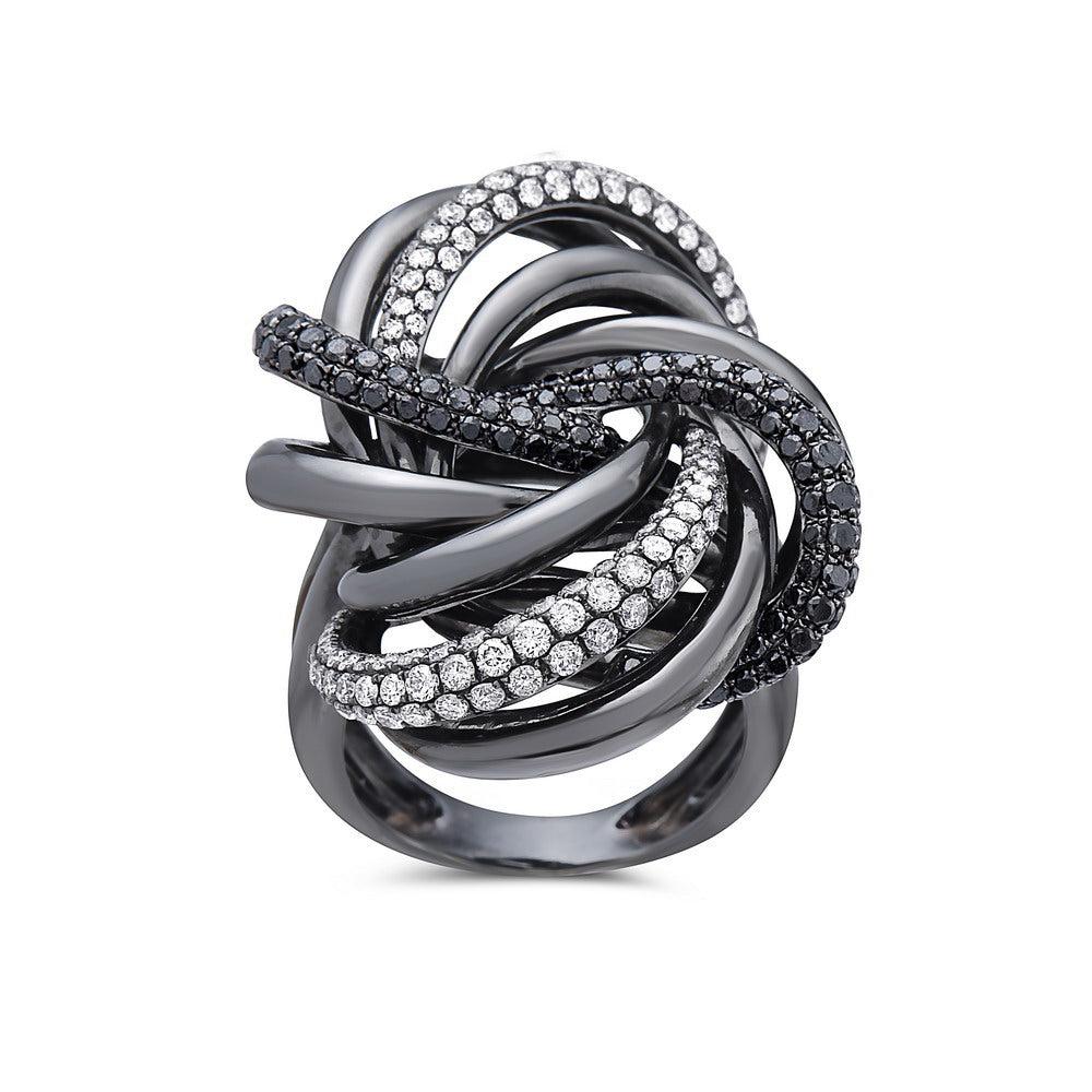 18K BLACK GOLD DIAMOND RIGHT HAND RING 3.10 CT